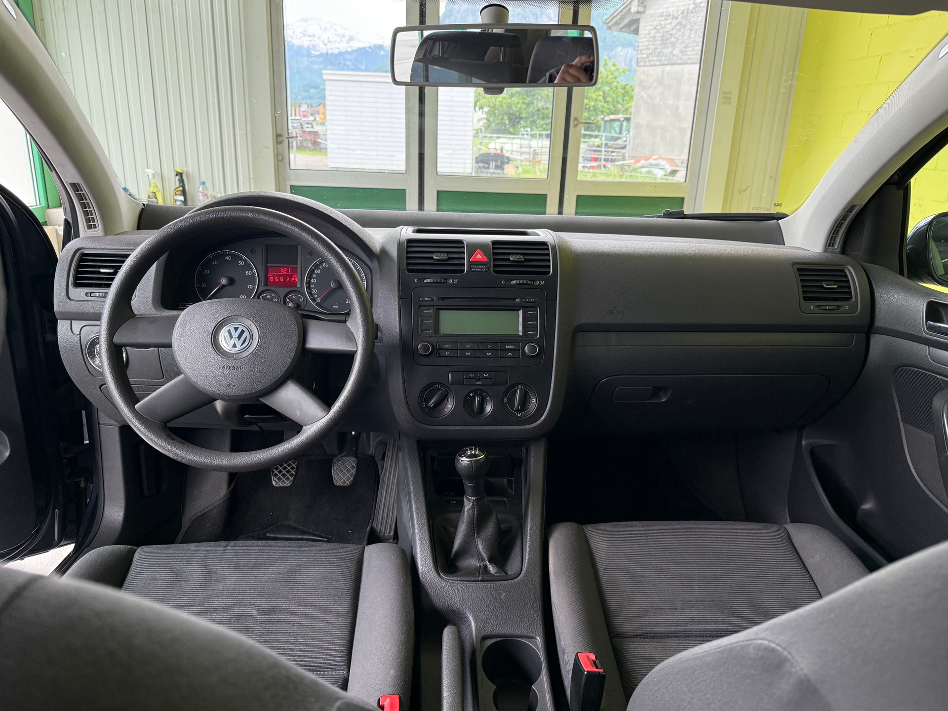 VW Golf 1.6 FSI Comfortline-image-9
