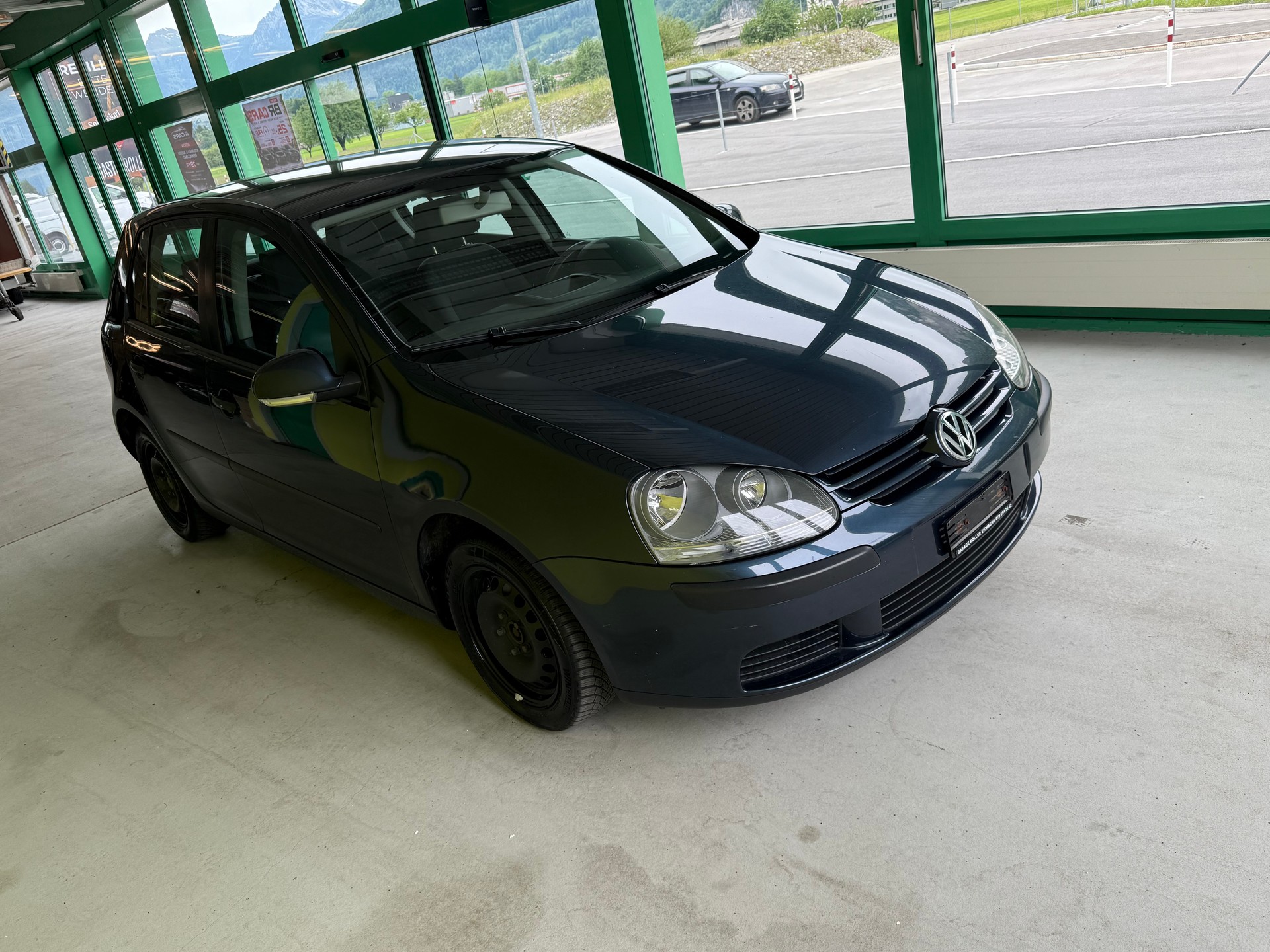 VW Golf 1.6 FSI Comfortline-image-5