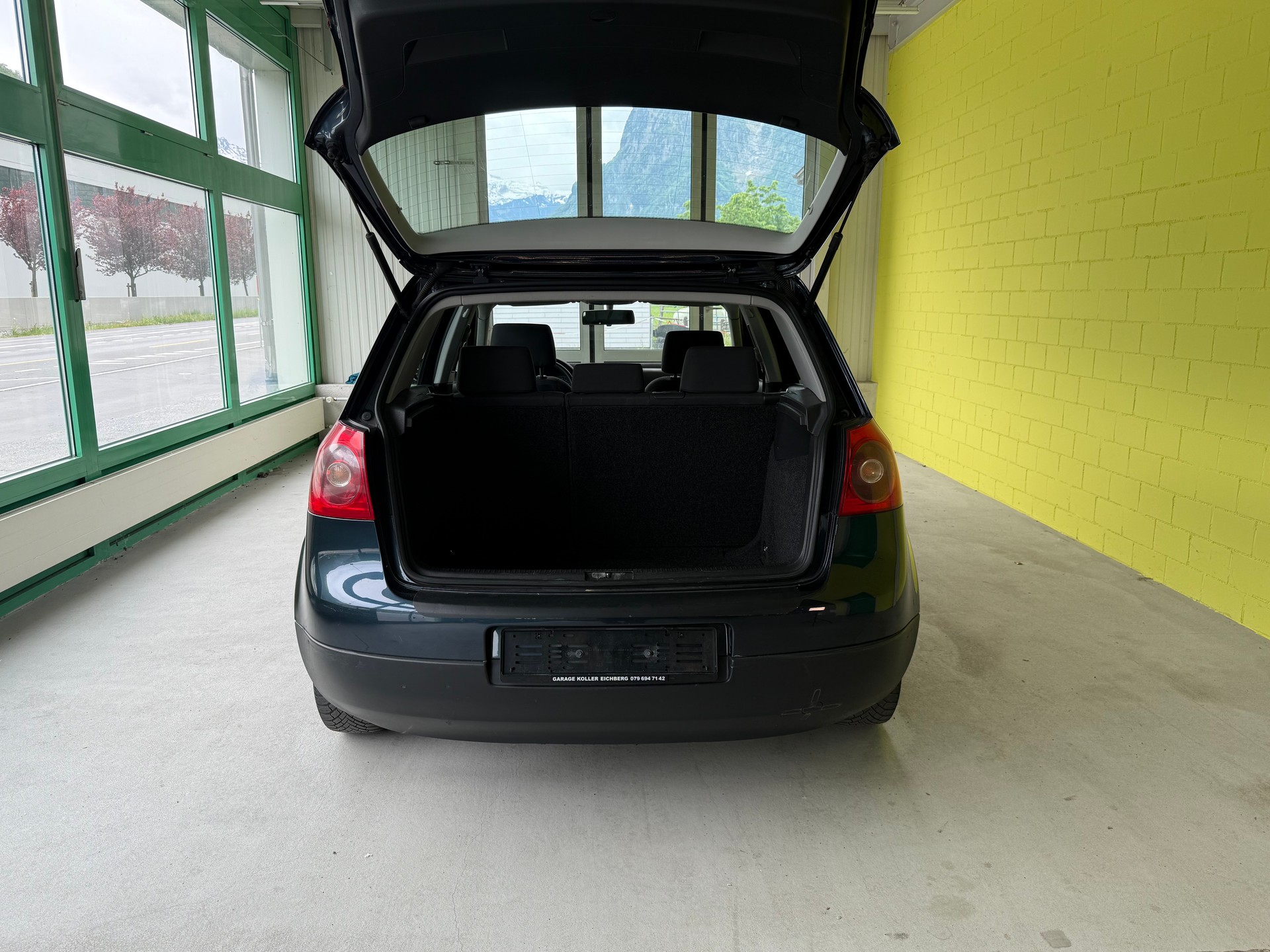 VW Golf 1.6 FSI Comfortline-image-14