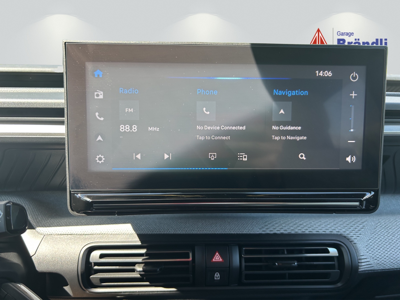 CITROEN C3 1.2 Hybrid Max-image-13