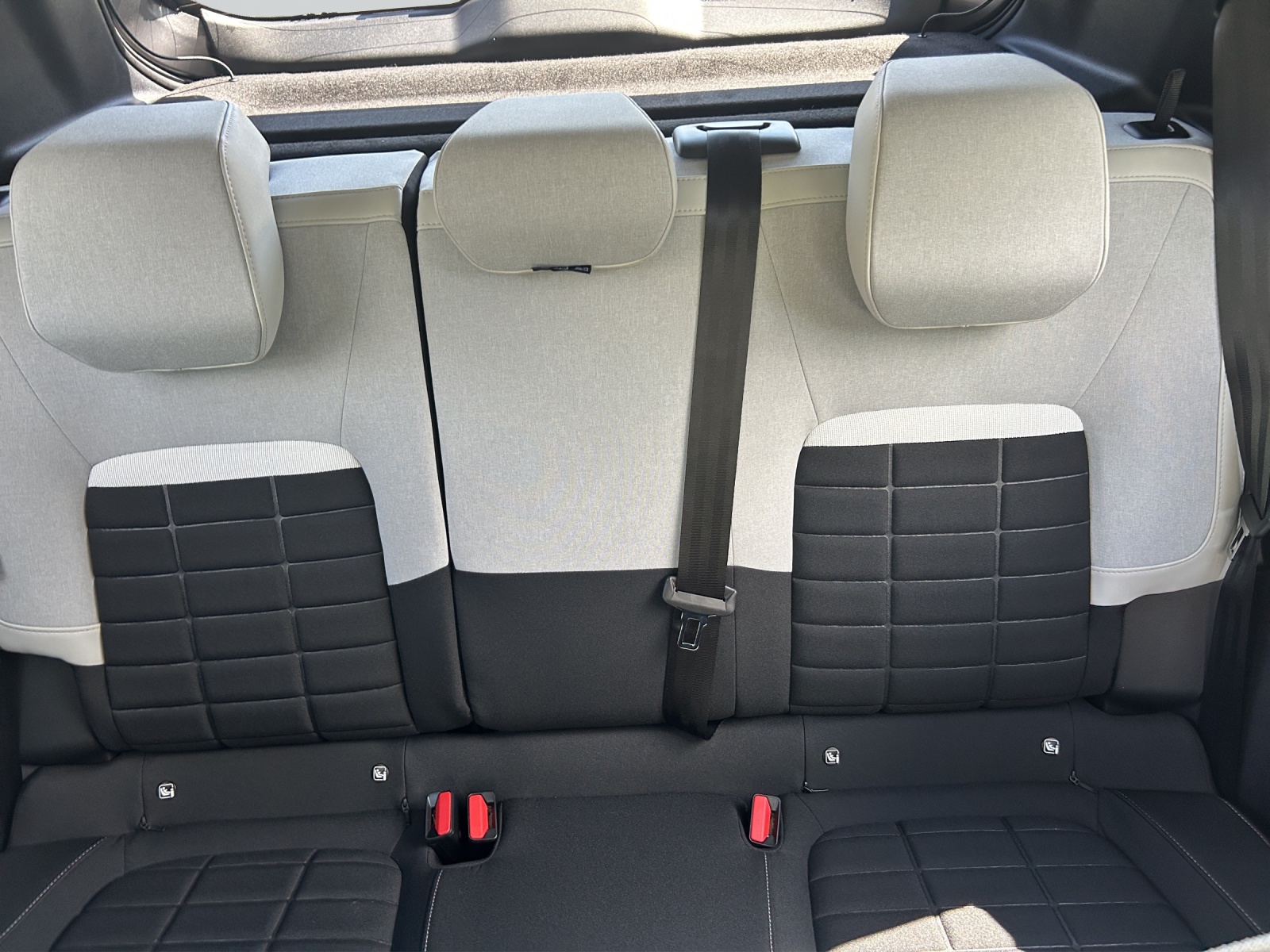 CITROEN C3 1.2 Hybrid Max-image-8