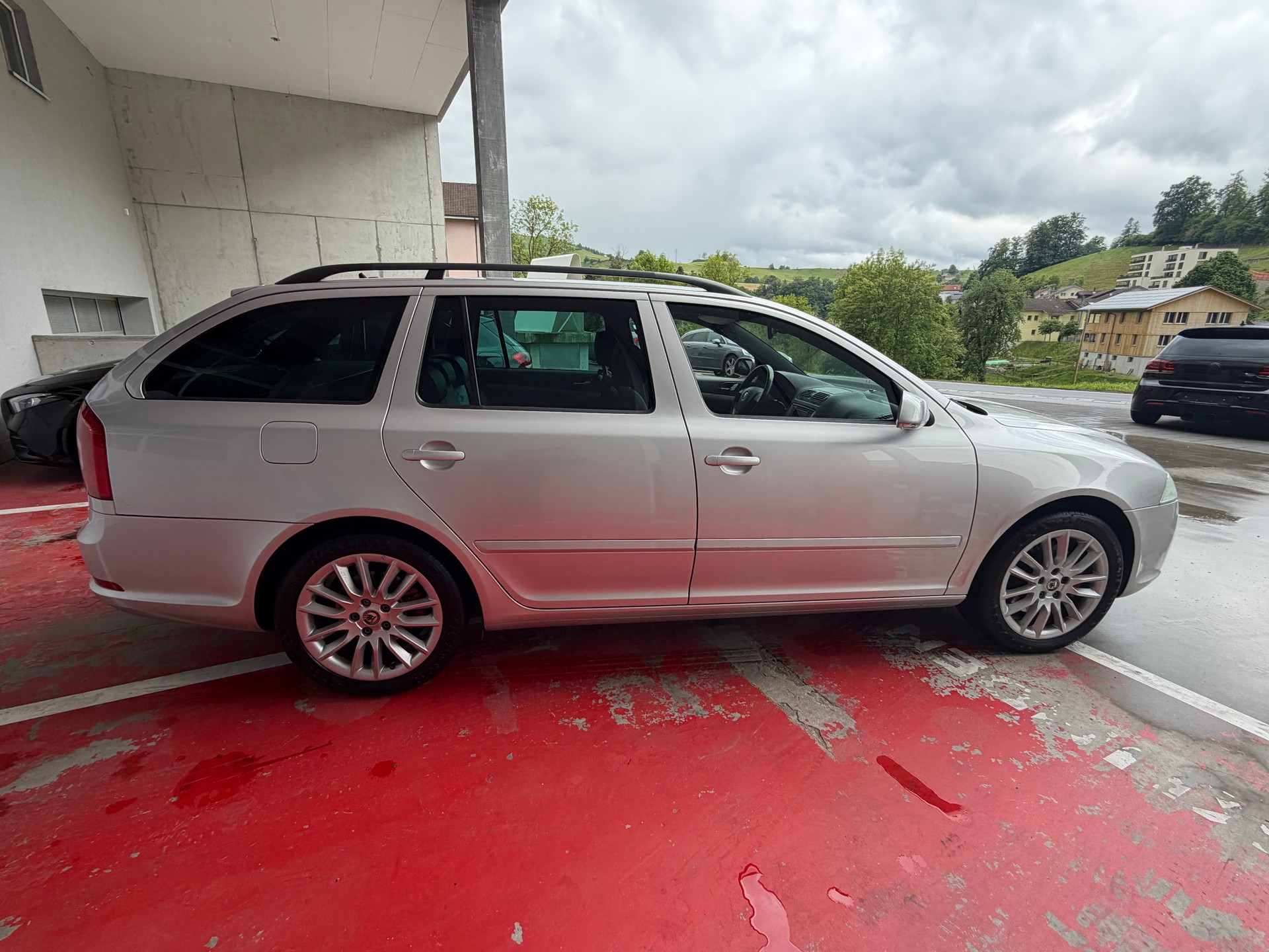SKODA Octavia 2.0 TFSI RS-image-5