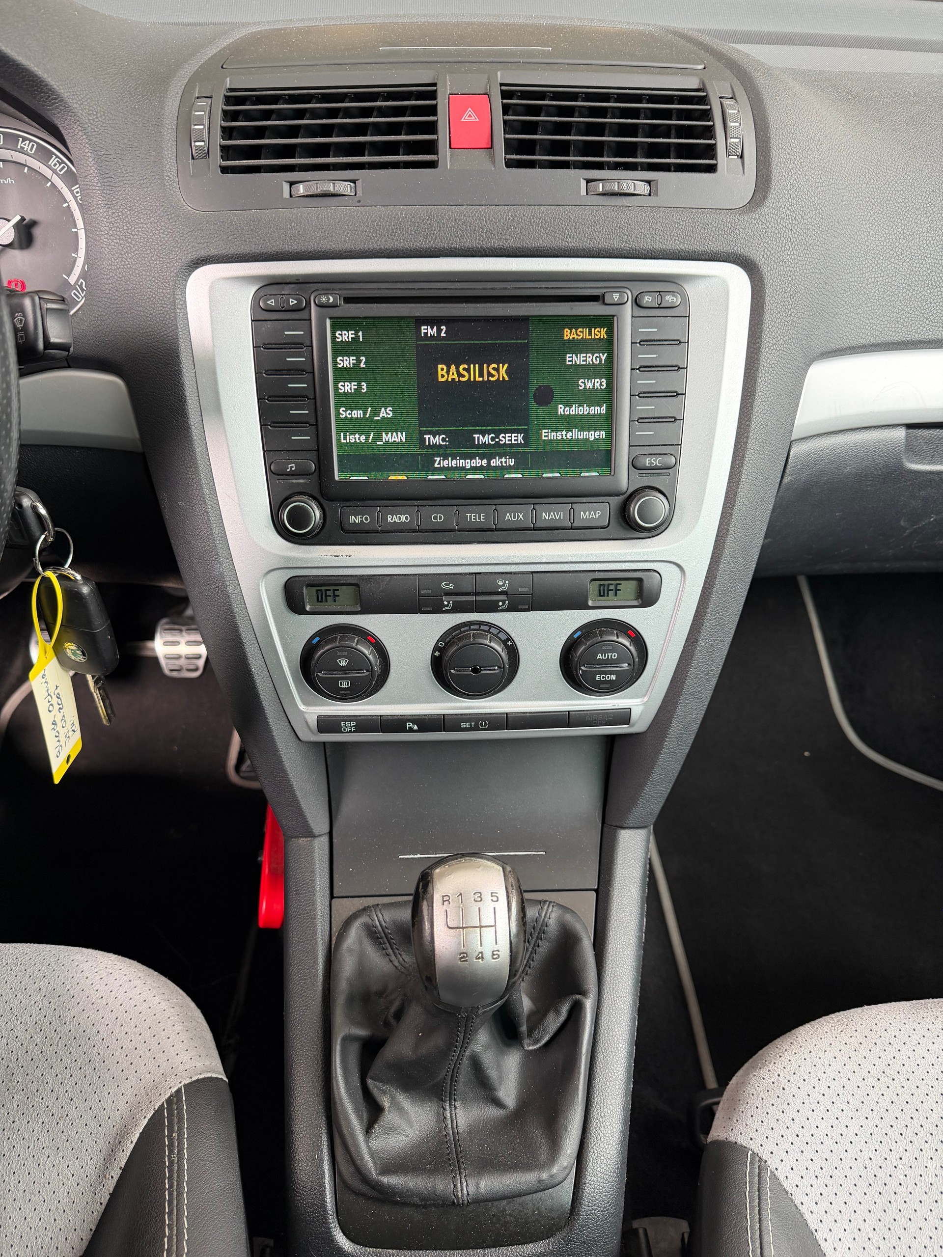 SKODA Octavia 2.0 TFSI RS-image-14