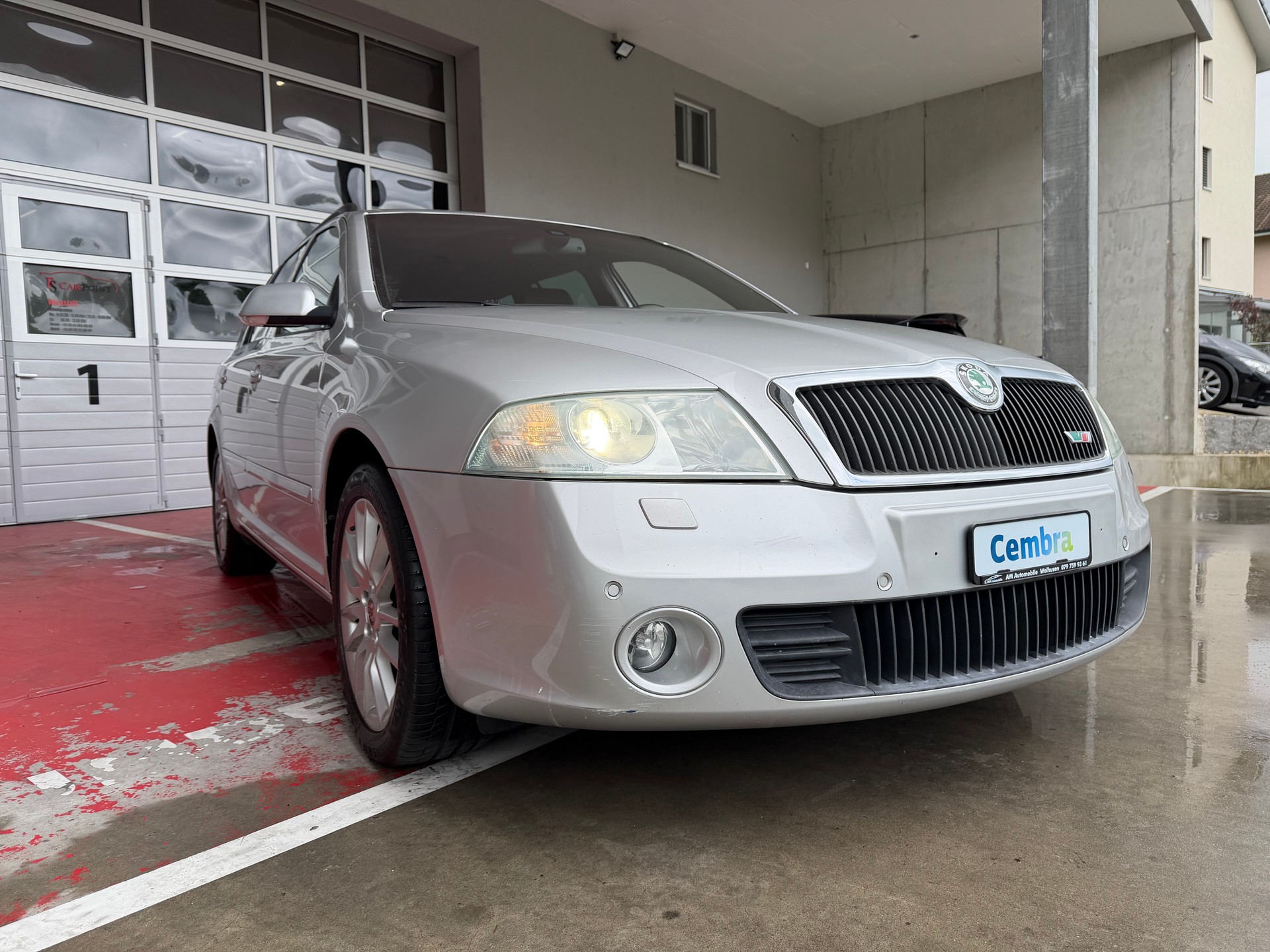 SKODA Octavia 2.0 TFSI RS-image-6