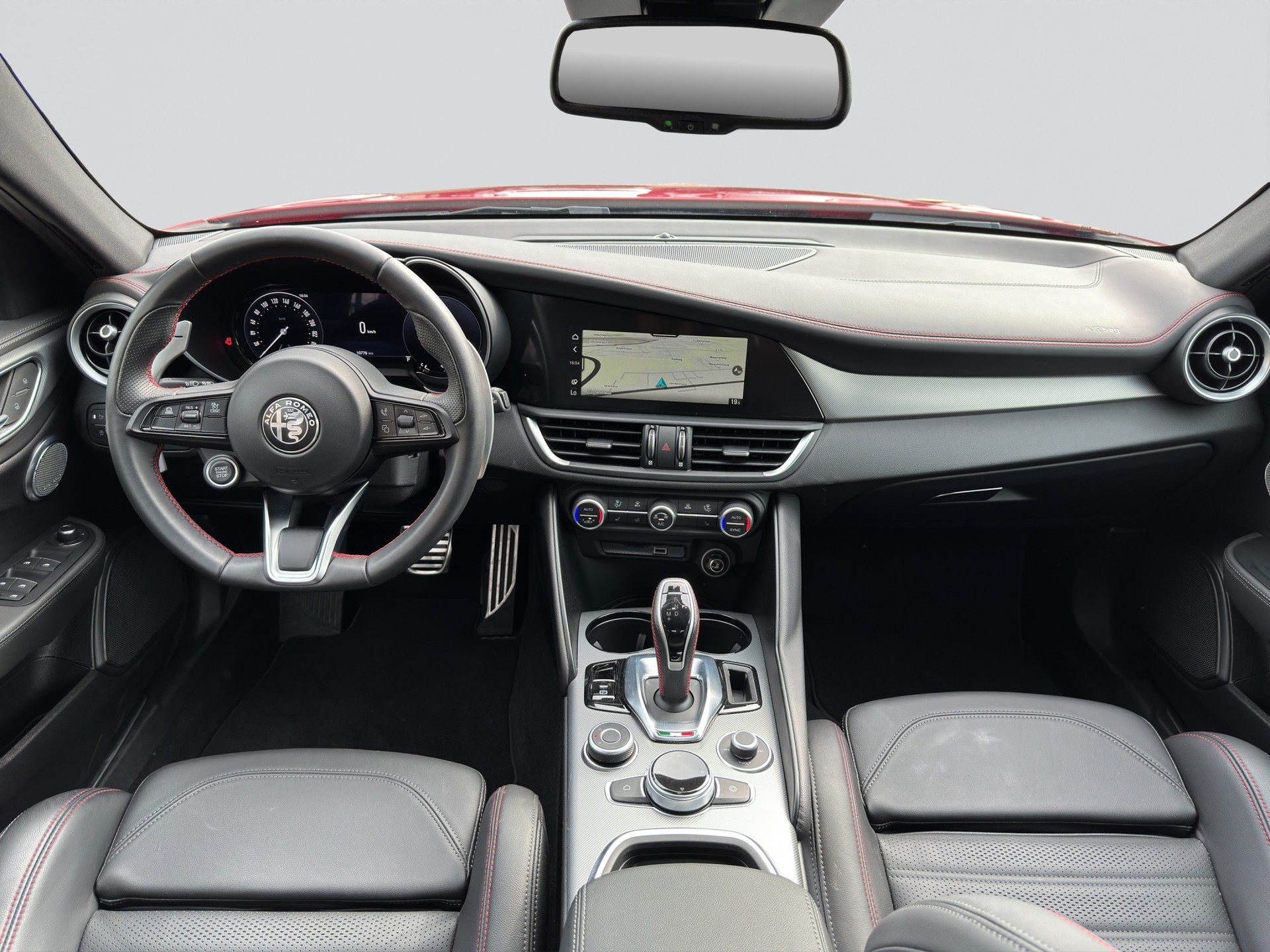 ALFA ROMEO Giulia 2.0 Competizione Q4 AT8-image-15