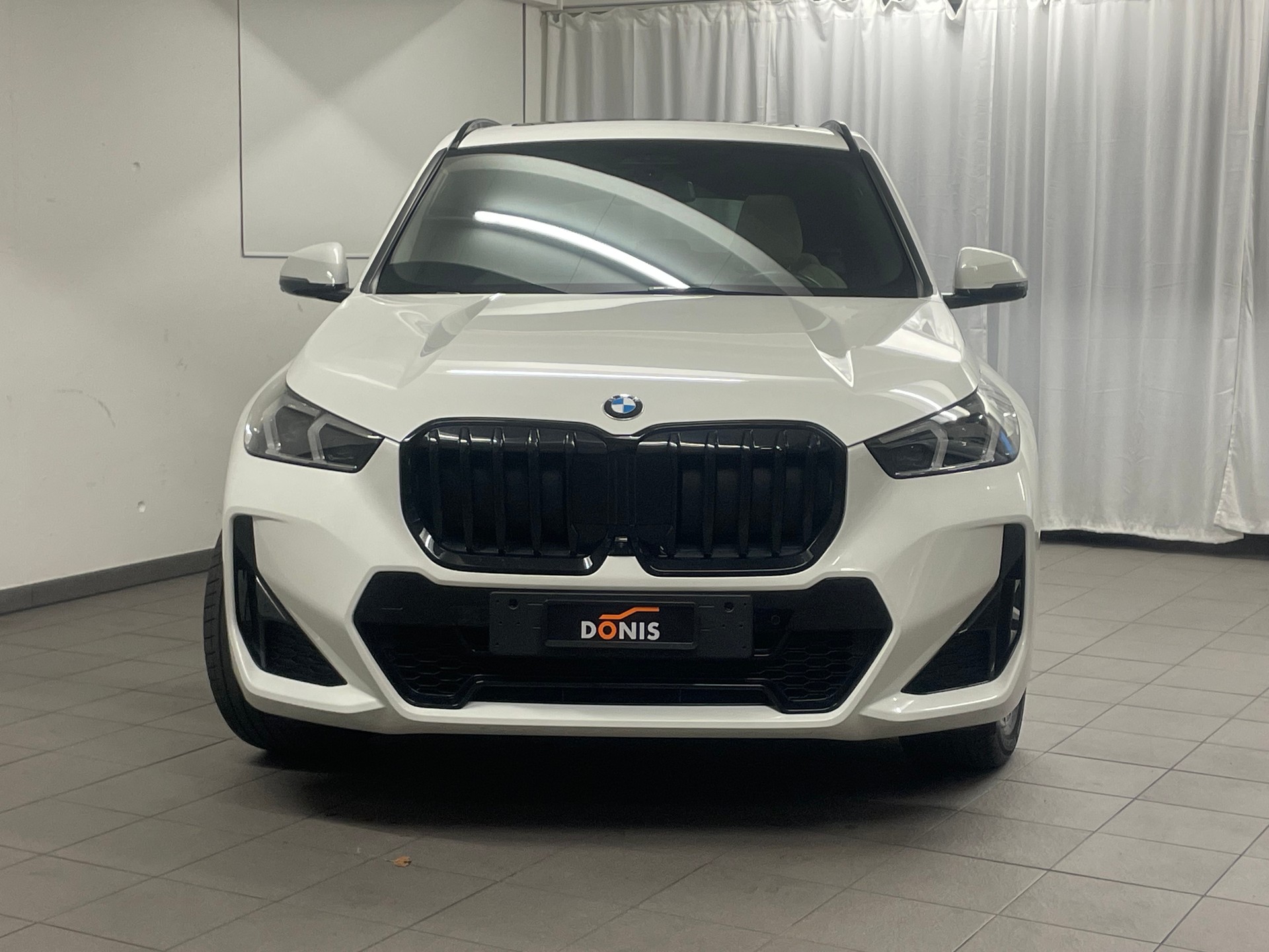 BMW X1 xDrive 23d 48V M Sport-image-3