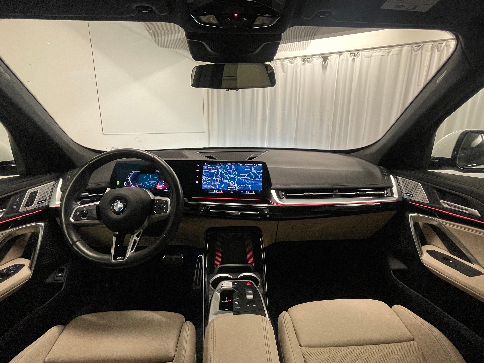 BMW X1 xDrive 23d 48V M Sport-image-12