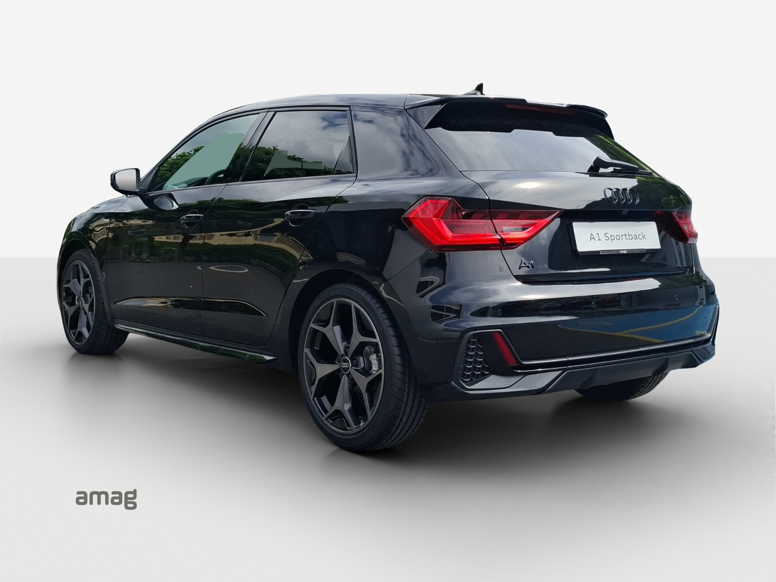AUDI A1 Sportback 30 TFSI S Line Attraction S-tronic-image-2