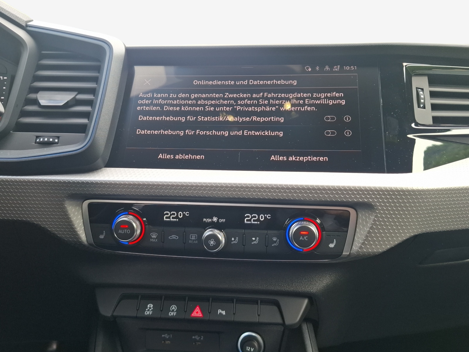 AUDI A1 Sportback 30 TFSI S Line Attraction S-tronic-image-10