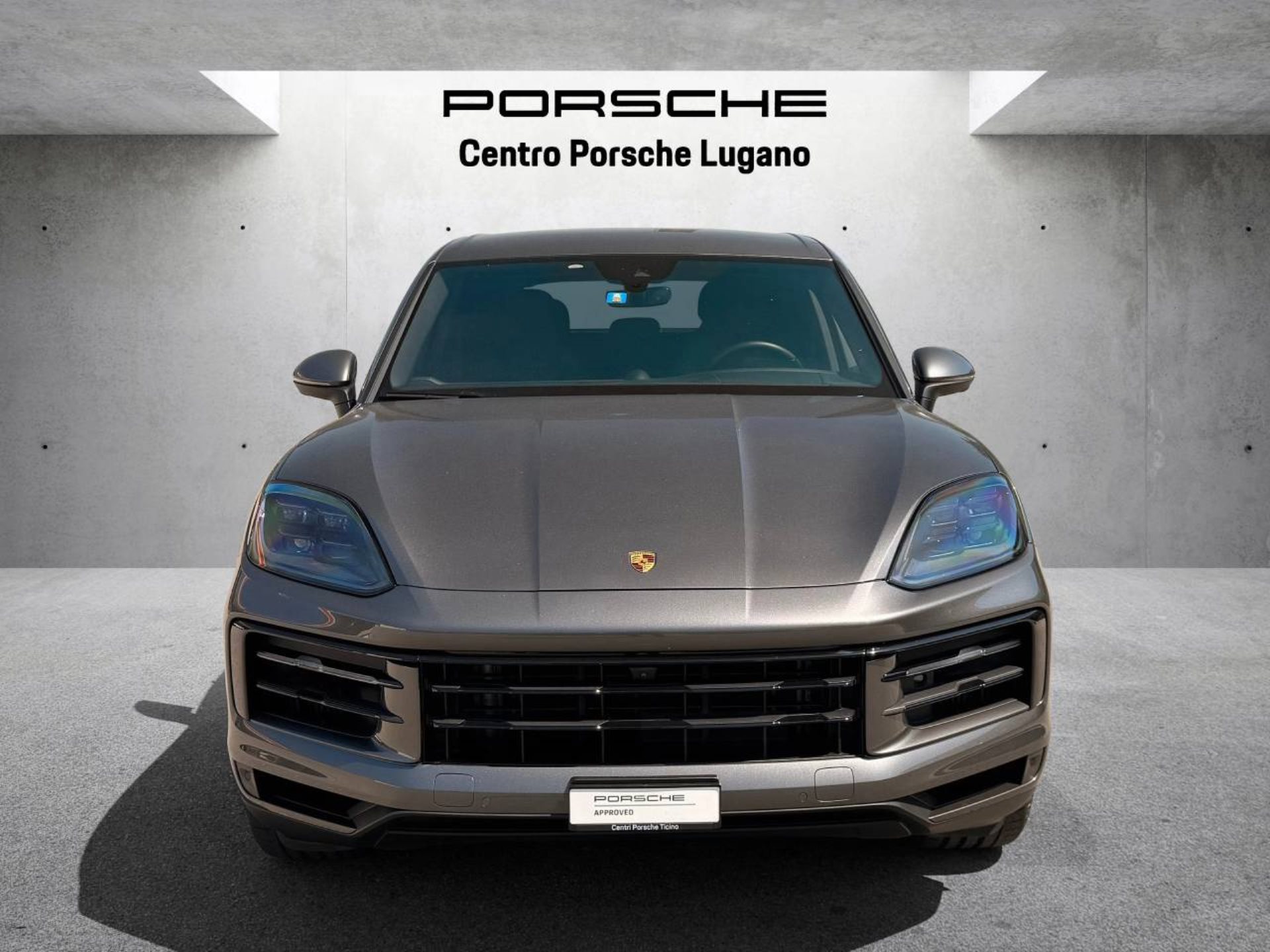 PORSCHE Cayenne E-Hybrid (MY24)-image-9