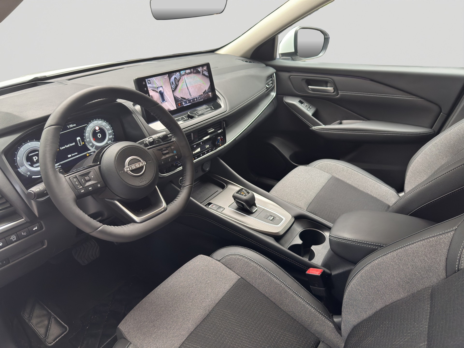 NISSAN Qashqai 1.3 DIG-T MHEV N-Connecta Xtronic-image-6