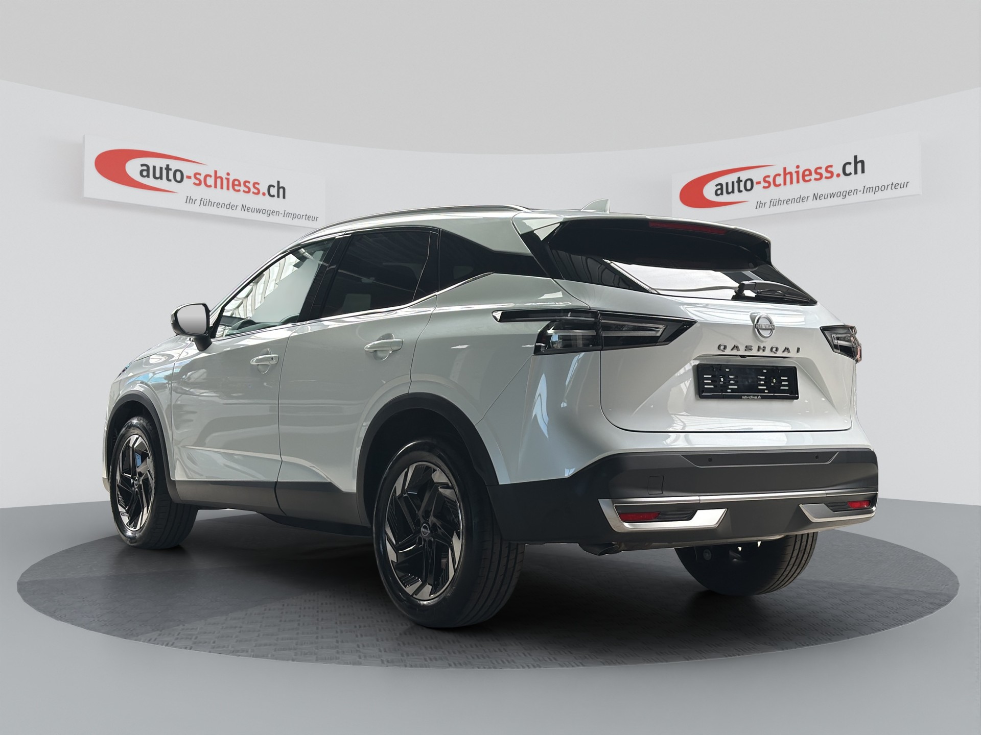 NISSAN Qashqai 1.3 DIG-T MHEV N-Connecta Xtronic-image-2