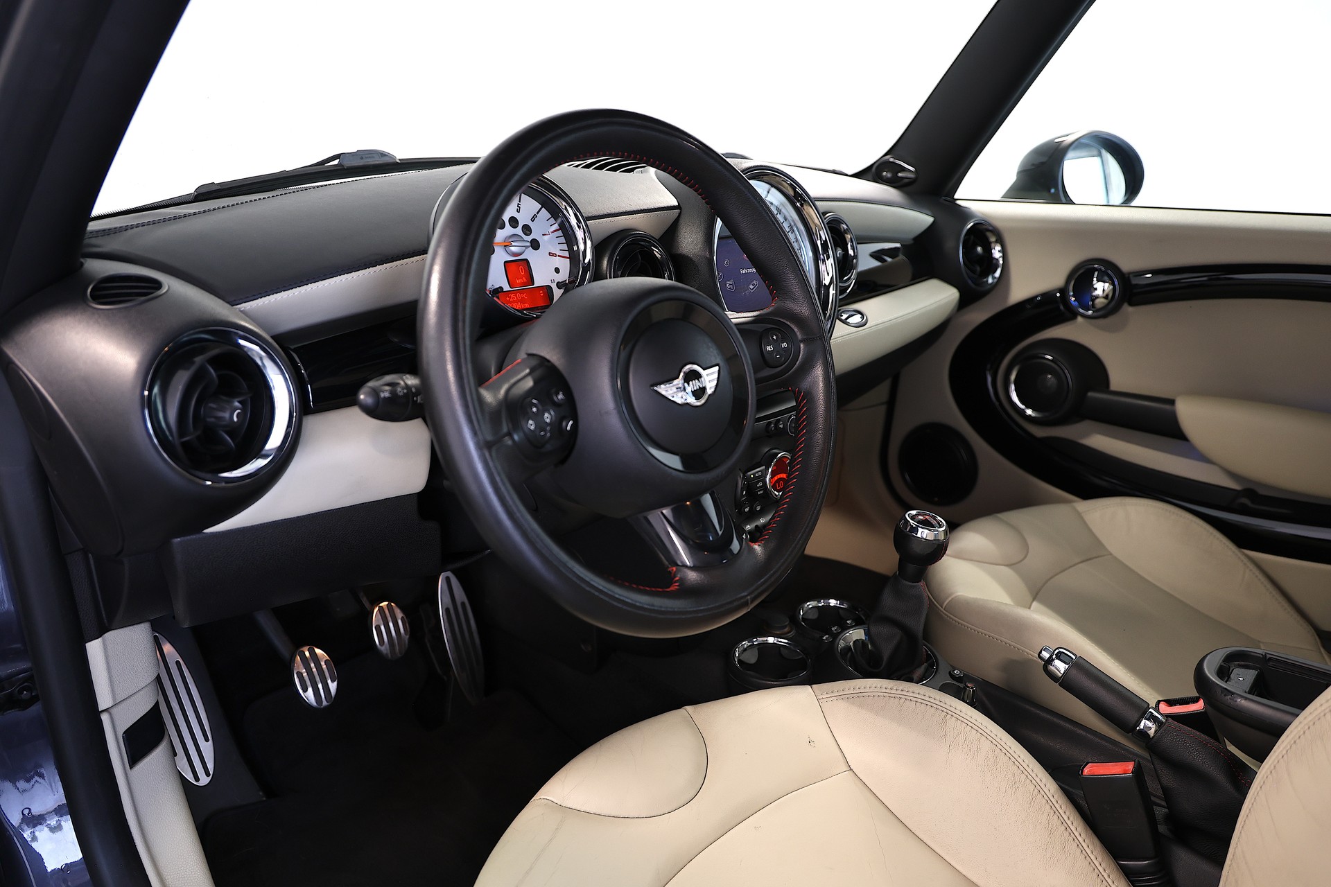 MINI Cooper S-image-9
