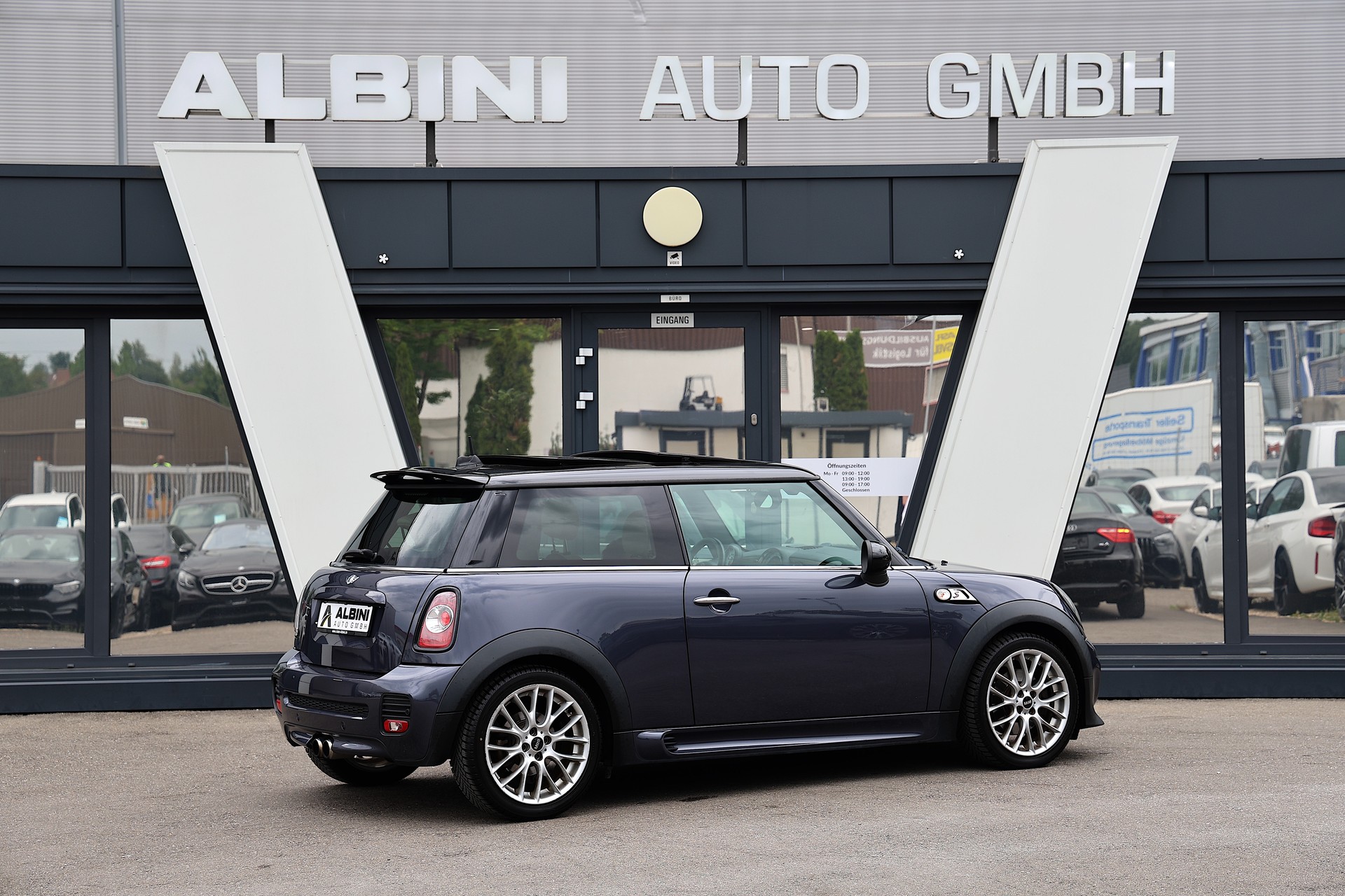 MINI Cooper S-image-3