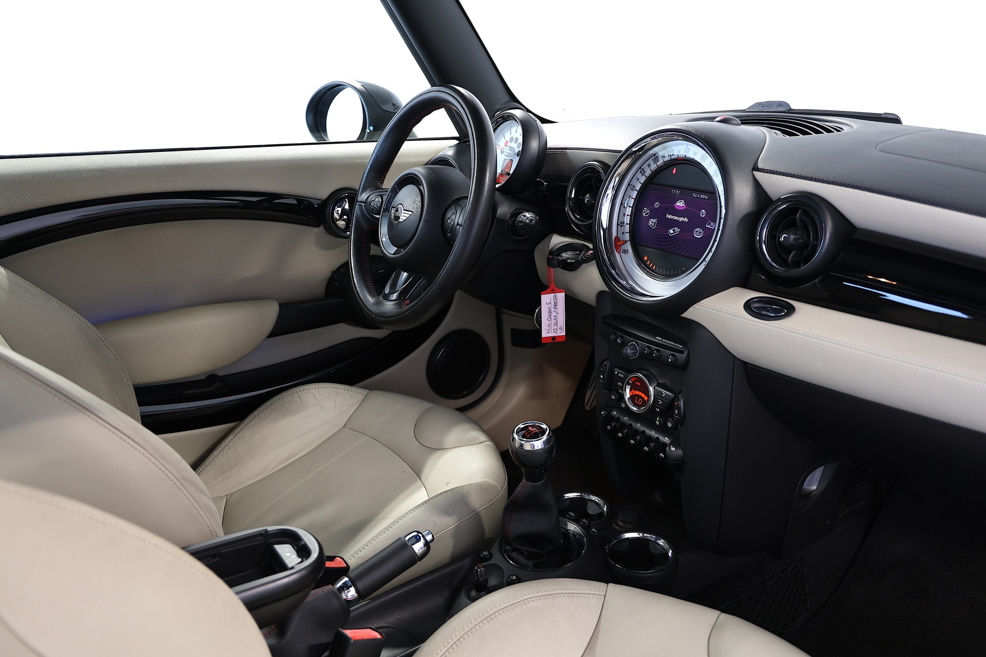 MINI Cooper S-image-12