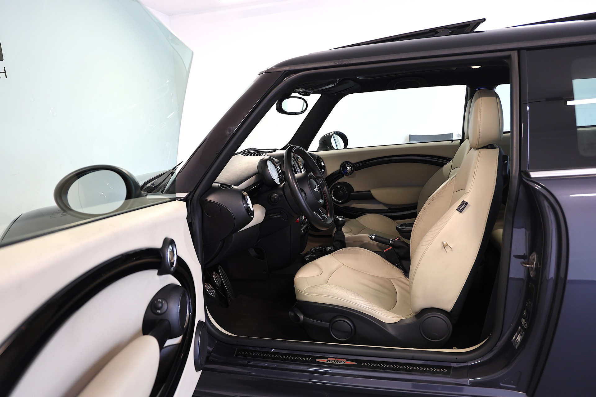 MINI Cooper S-image-7