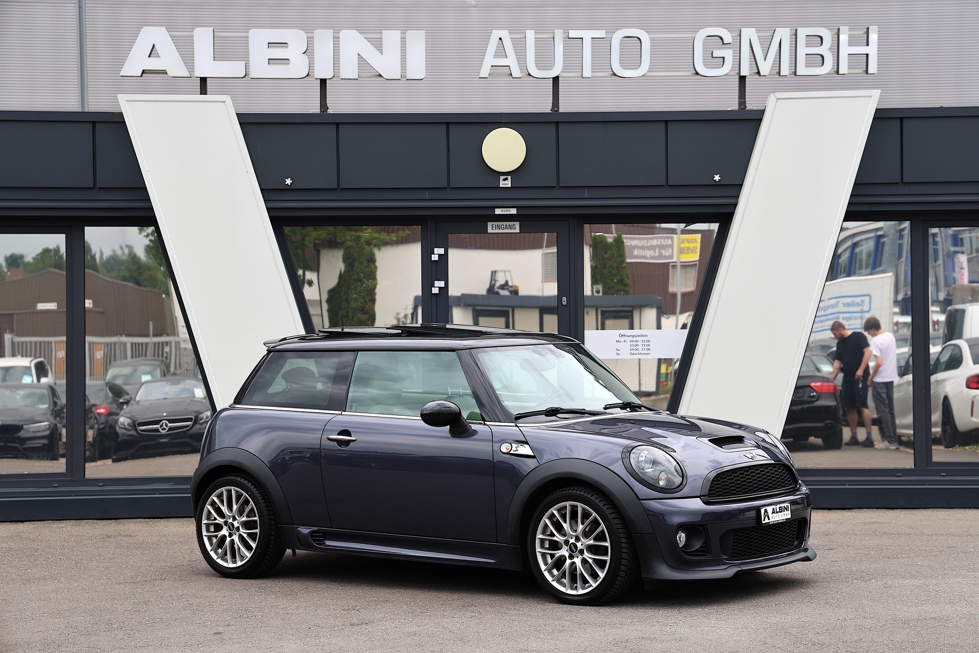 MINI Cooper S-image-2