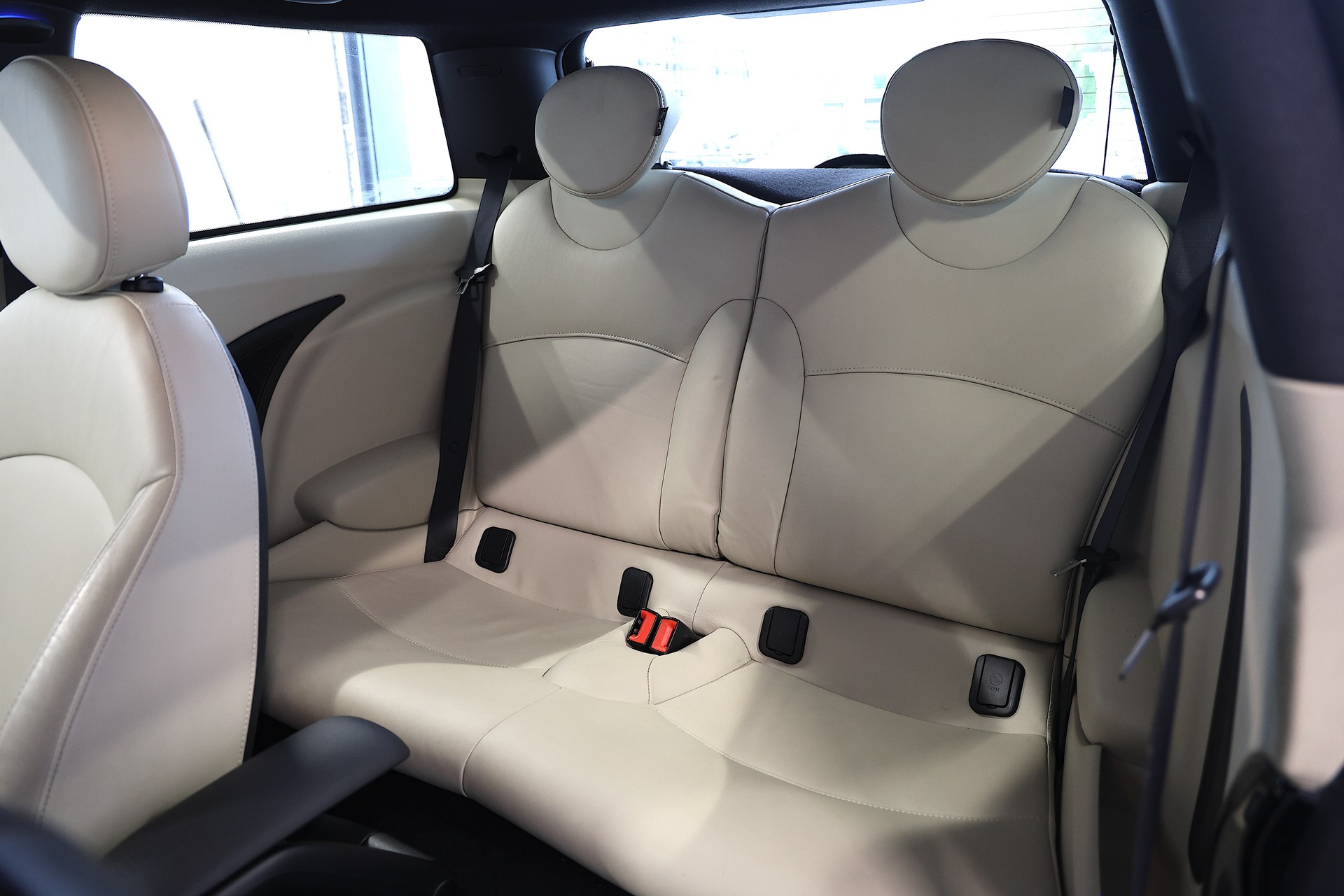 MINI Cooper S-image-13