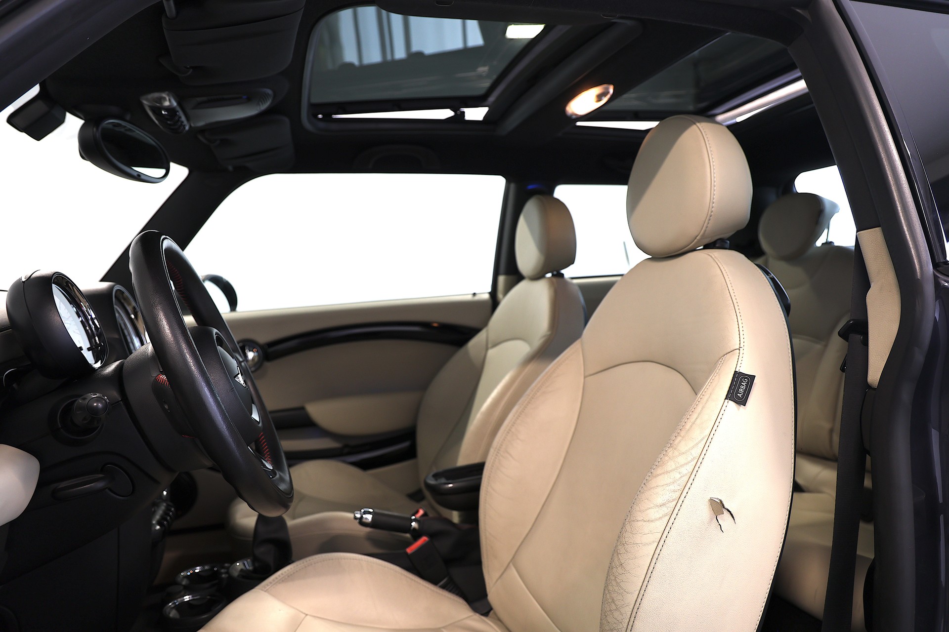 MINI Cooper S-image-8