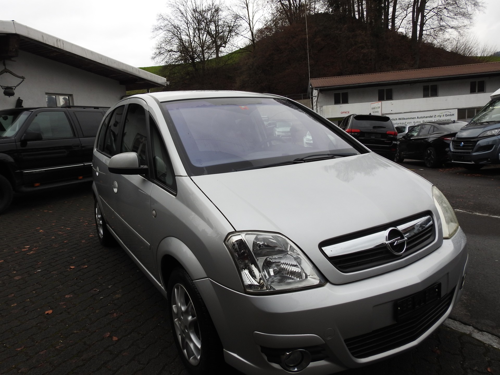 OPEL Meriva 1.6i-16 TP Edition-image-7