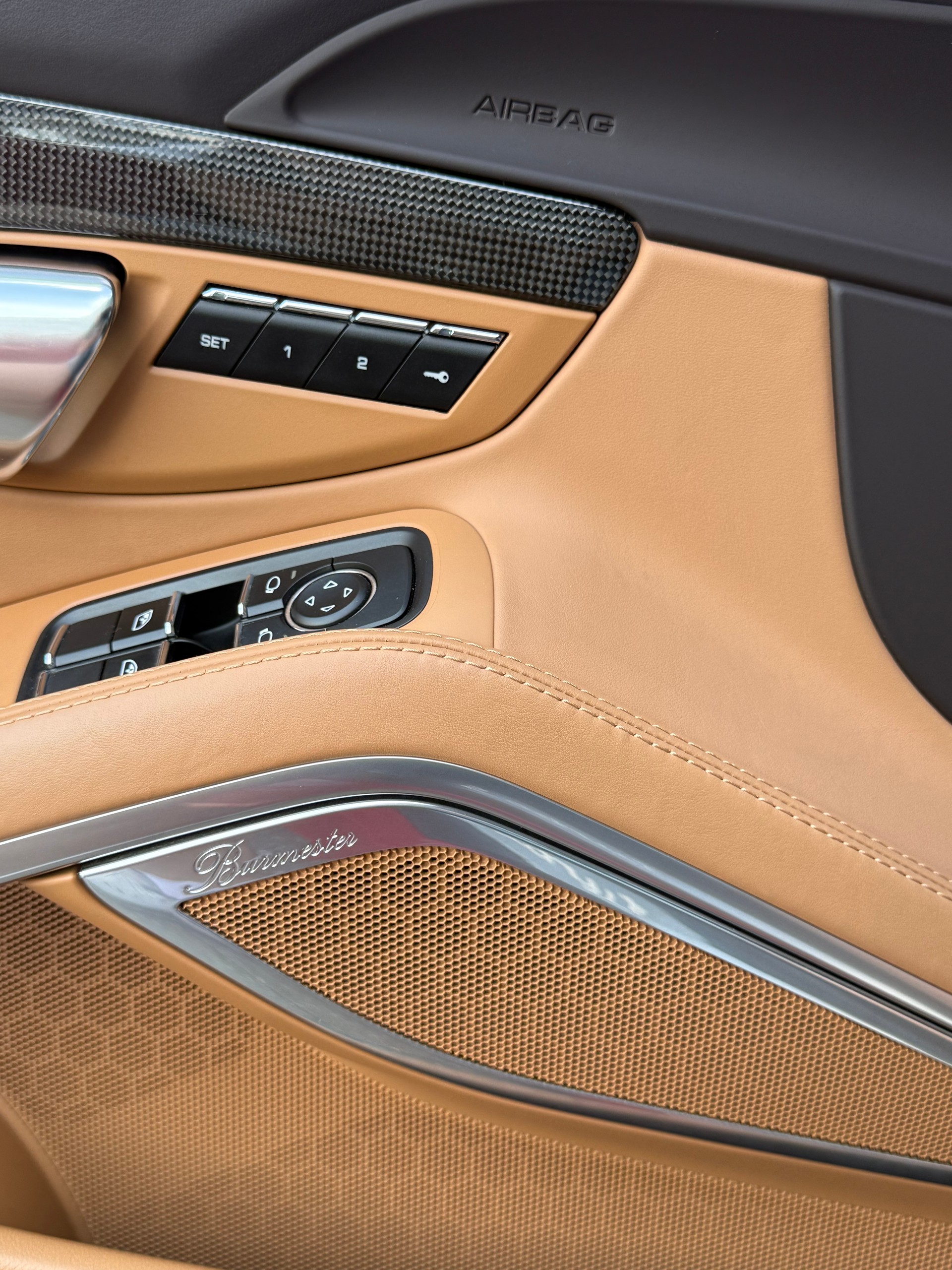 PORSCHE 911 Turbo S PDK inkl. Porsche Approved Garantie!-image-22