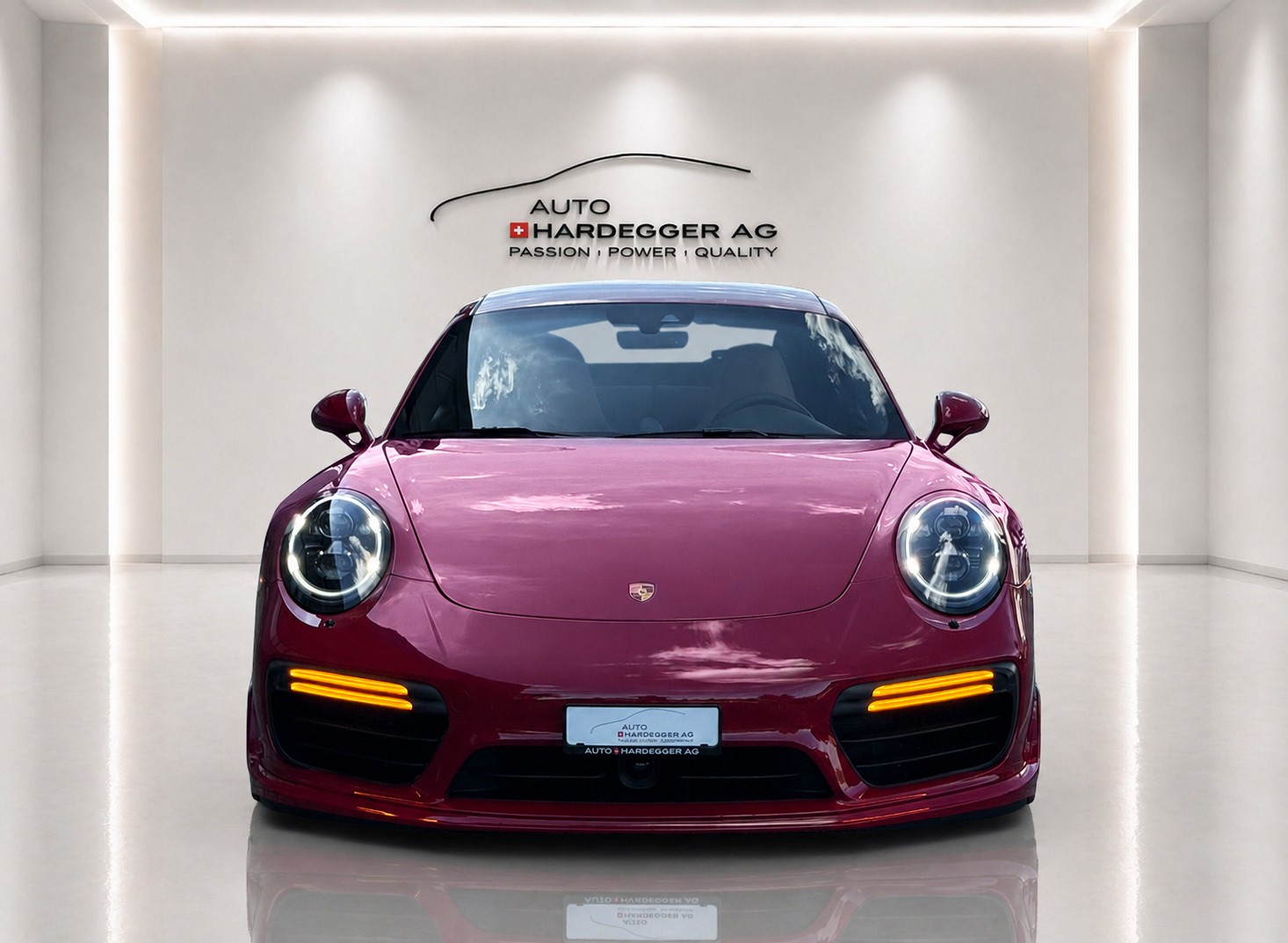 PORSCHE 911 Turbo S PDK inkl. Porsche Approved Garantie!-image-3