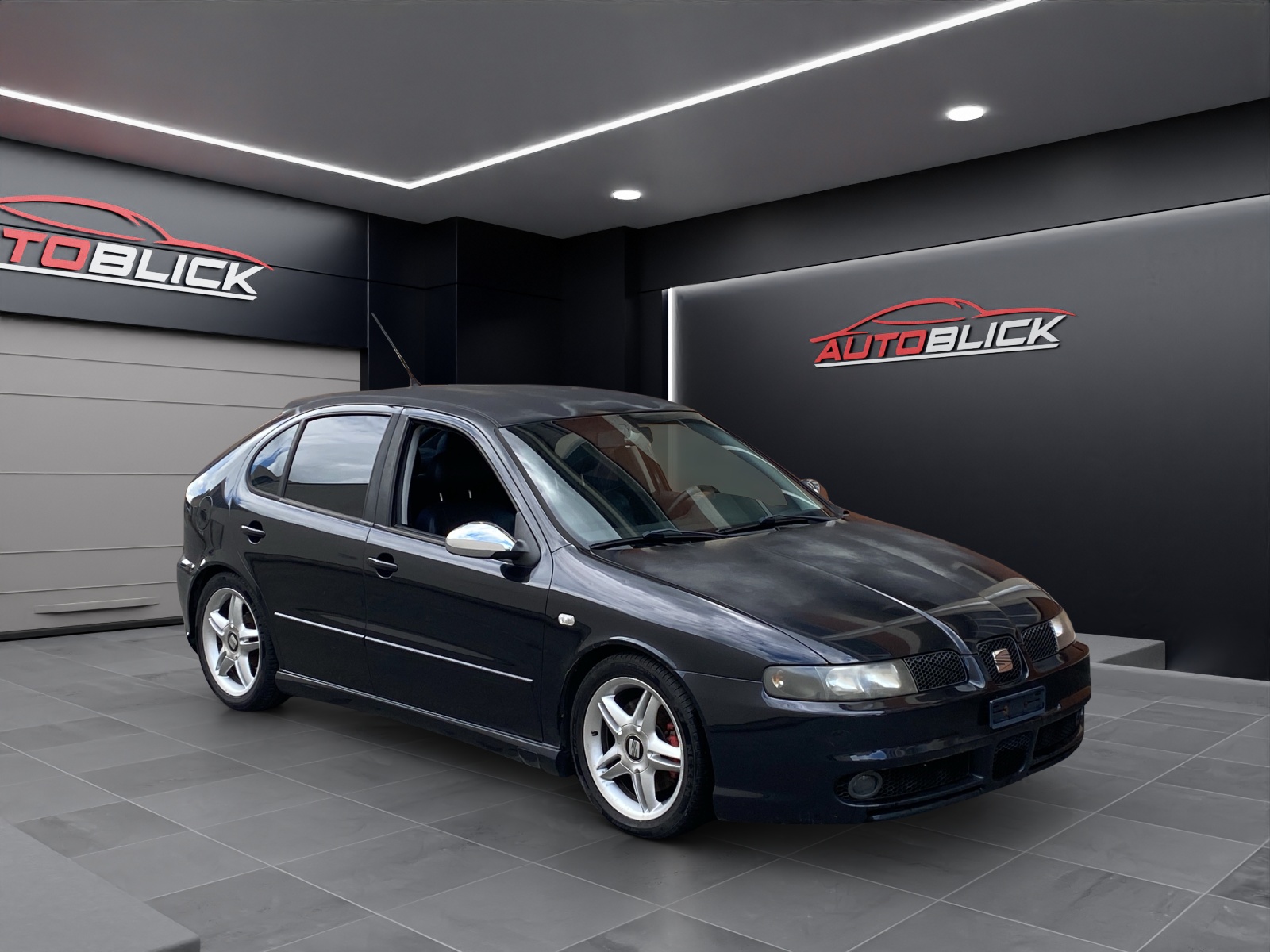SEAT Leon 1.8 T Sport Classic-showroom-element-2