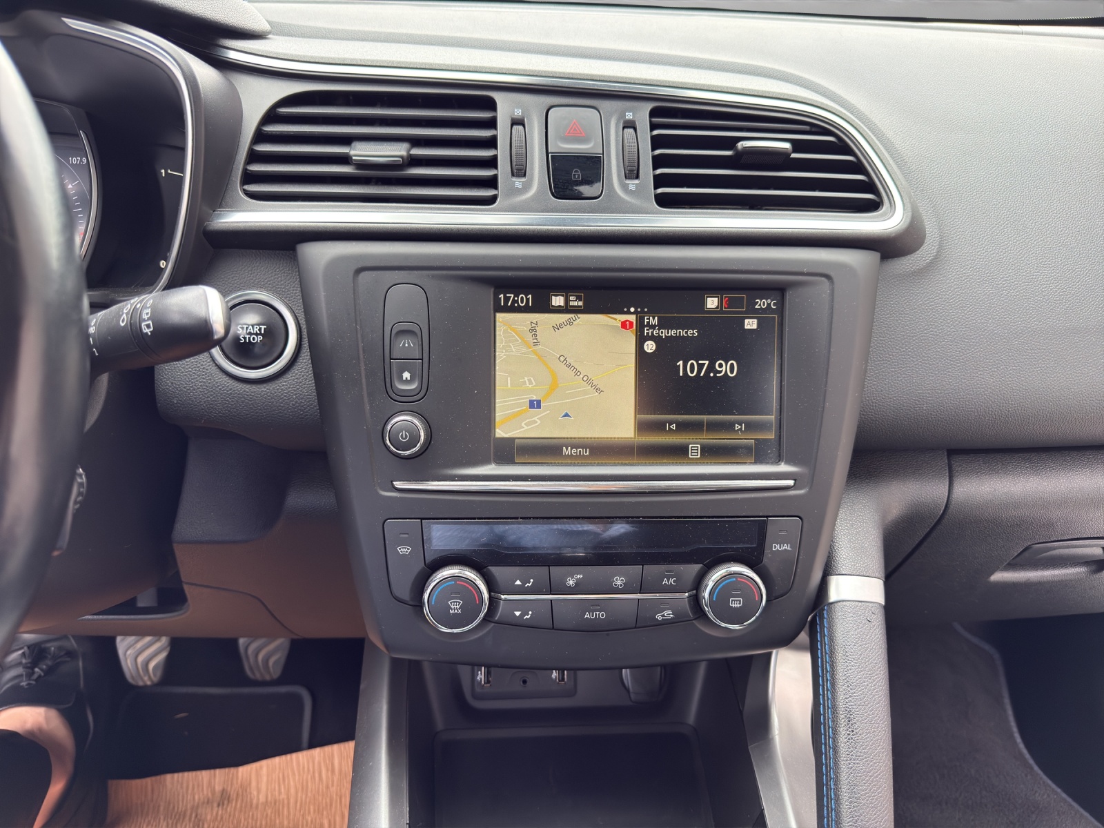 RENAULT Kadjar 1.6 16V Turbo Intens-image-13