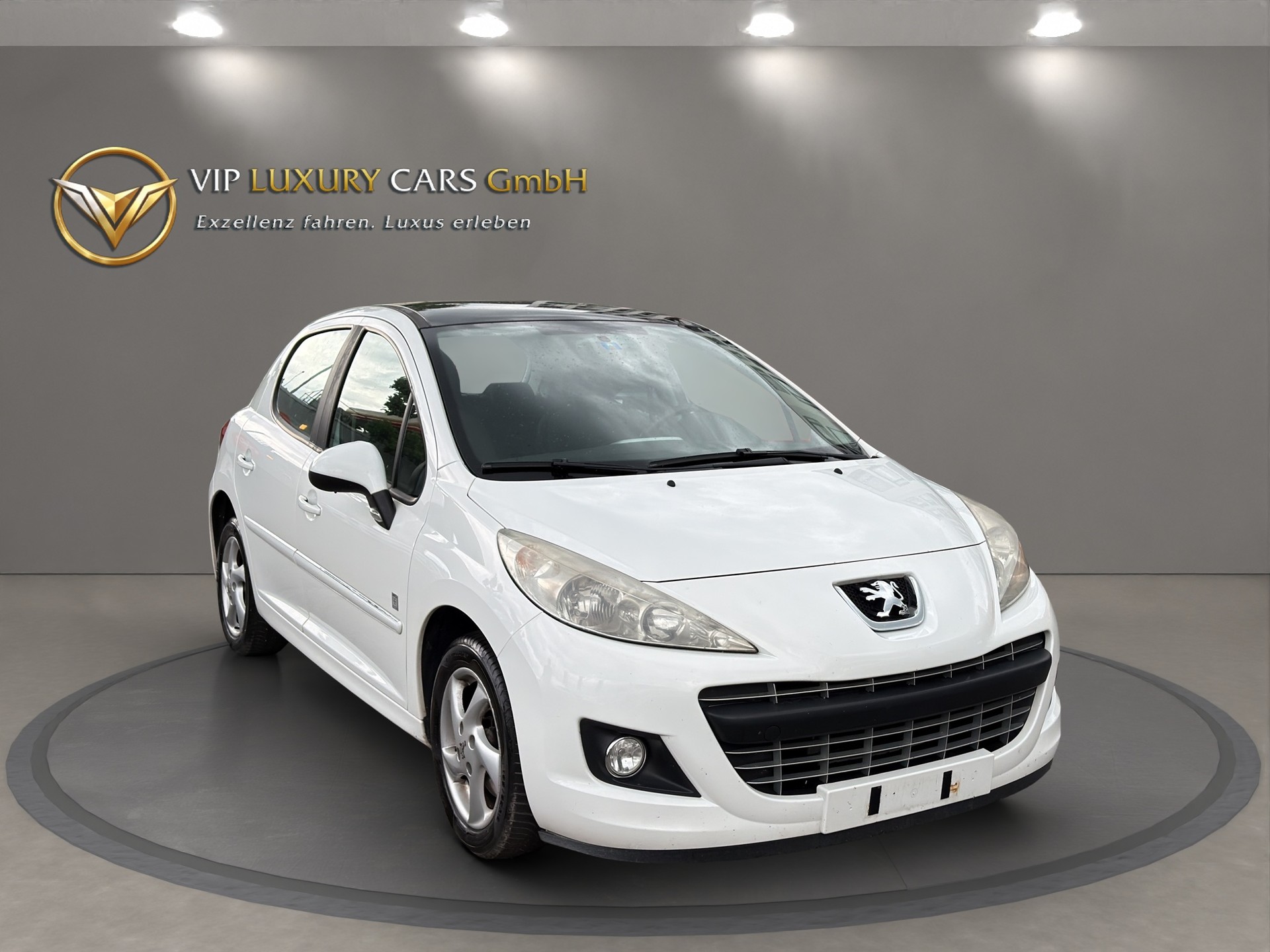 PEUGEOT 207 1.4 16V Swiss Edition-image-3