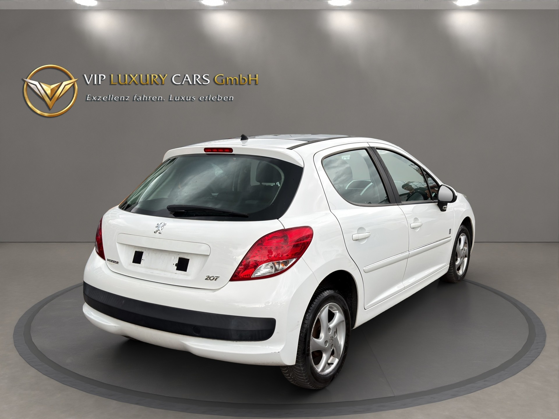 PEUGEOT 207 1.4 16V Swiss Edition-image-5