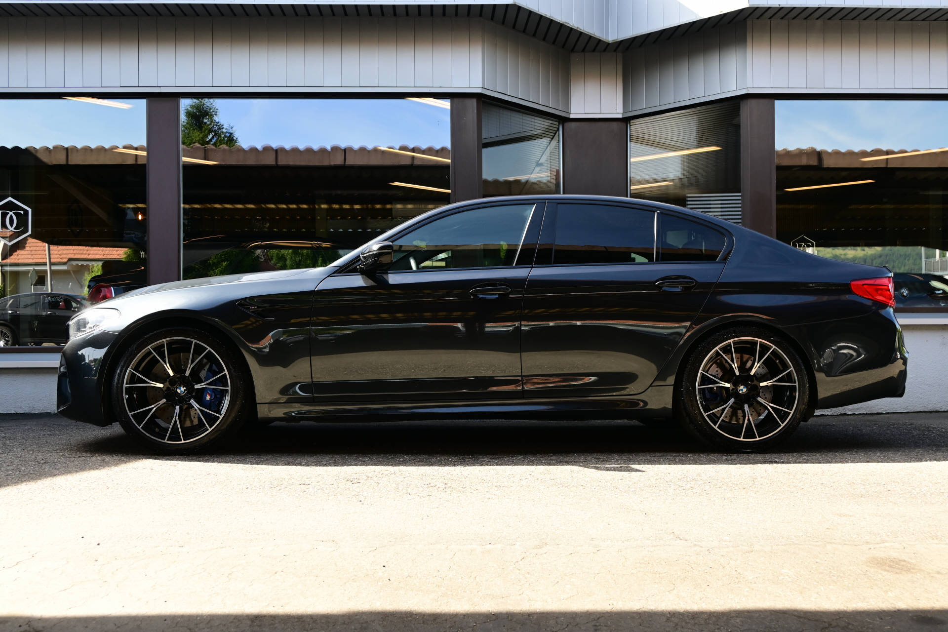 BMW M5 Competition xDrive *Carbon*CH-Auto*Harman/kardon*-image-4