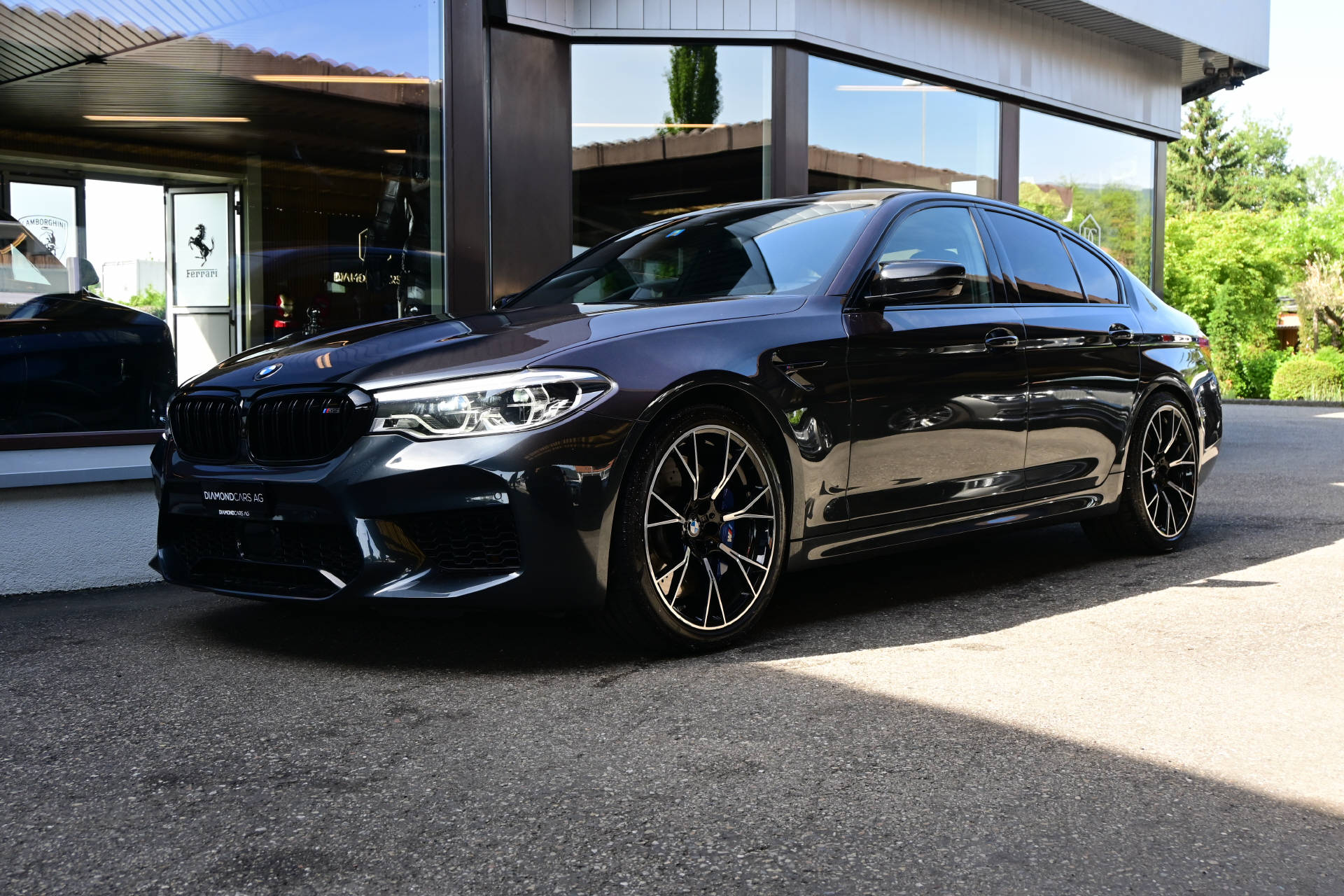 BMW M5 Competition xDrive *Carbon*CH-Auto*Harman/kardon*-image-0