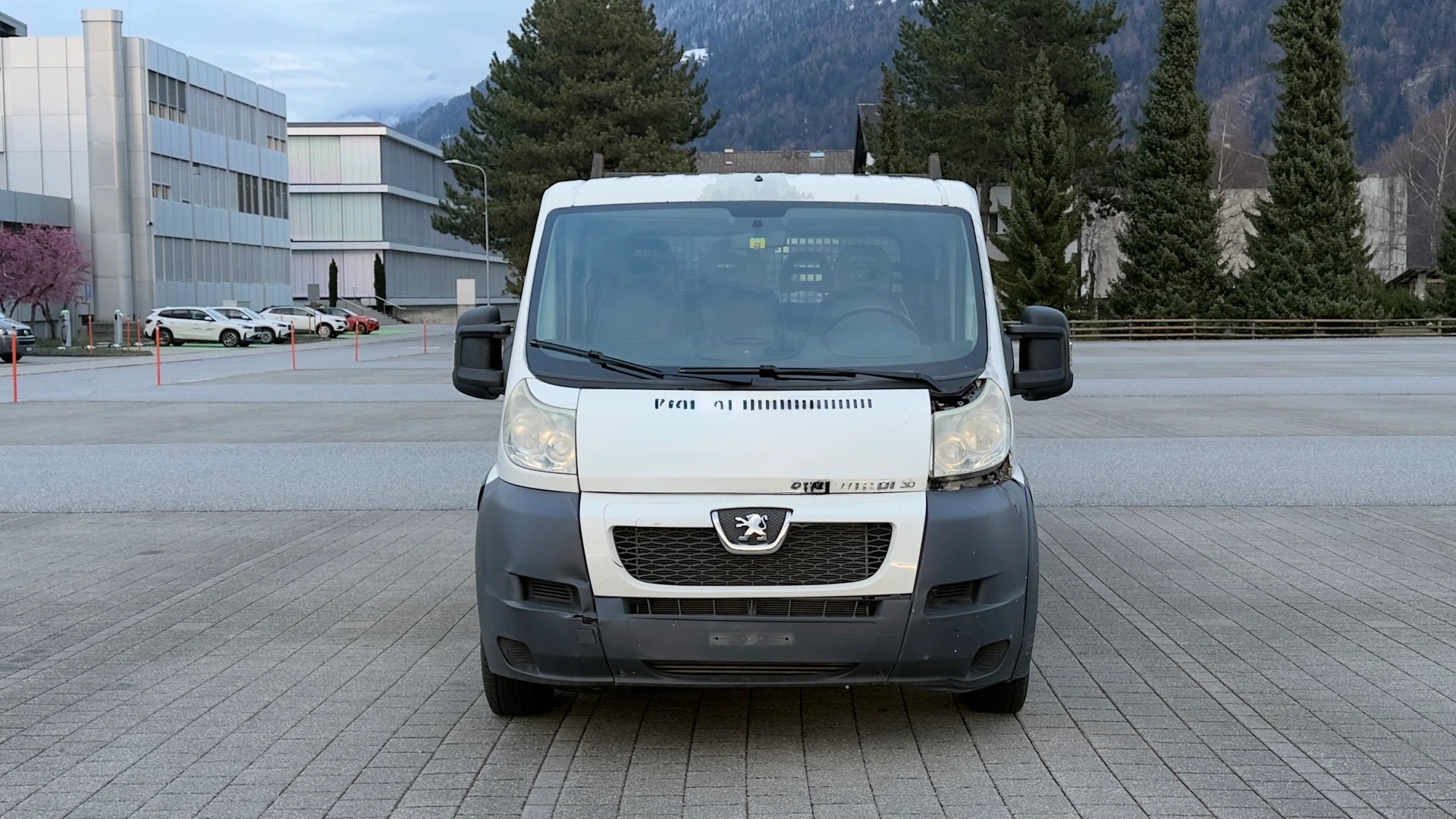 PEUGEOT Boxer 3.0 HDI 435 L4-image-1