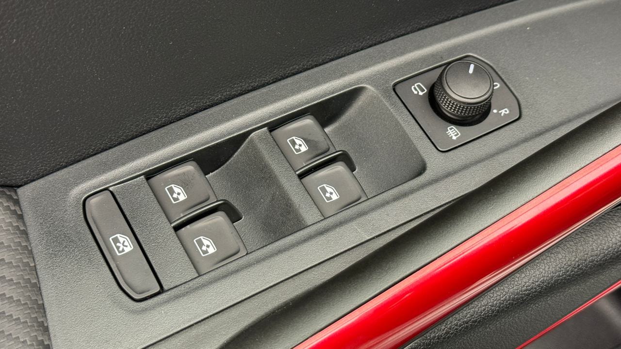SKODA Fabia 1.0 TSI Monte Carlo DSG-image-8