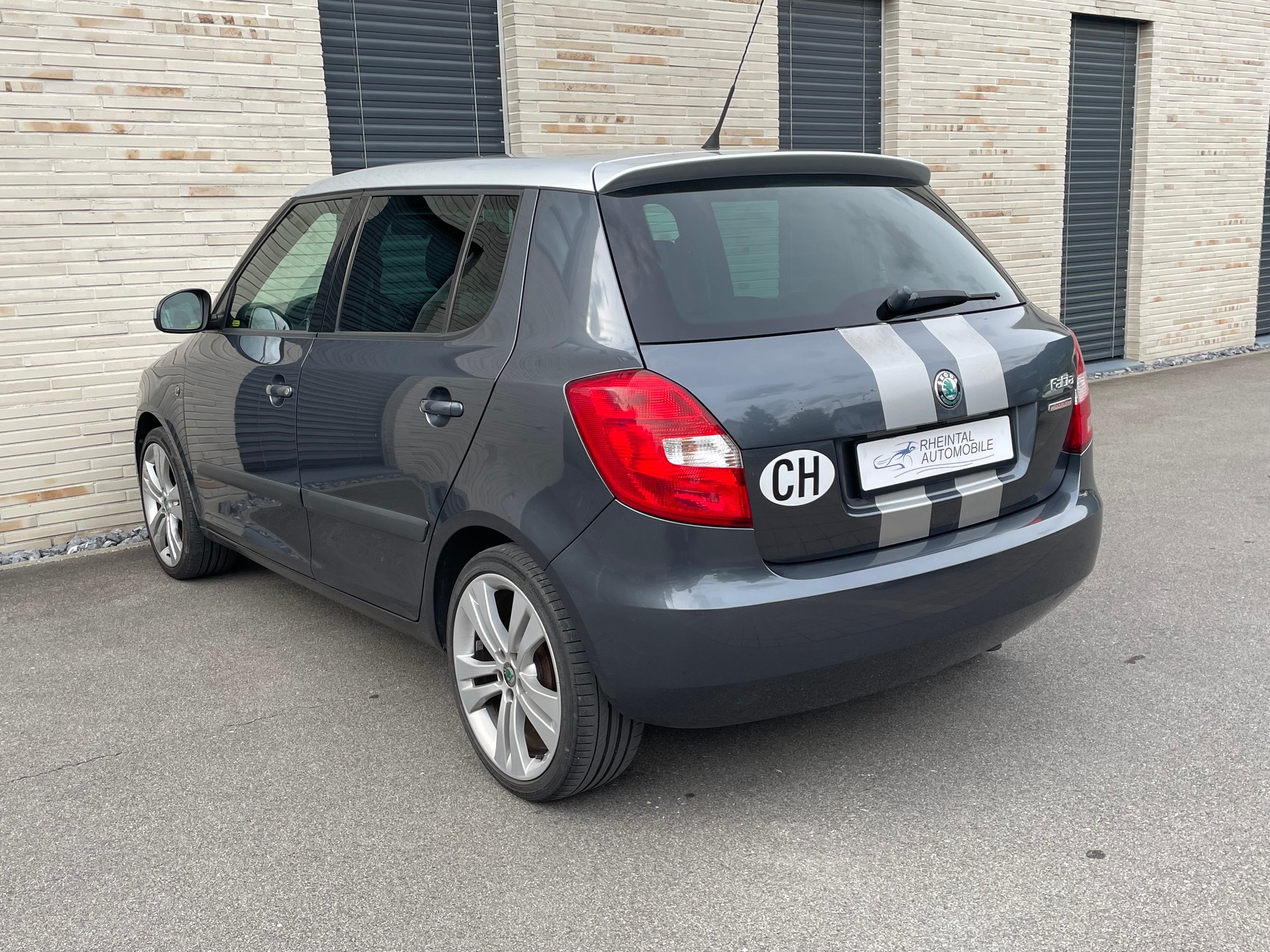 SKODA FABIA-image-10