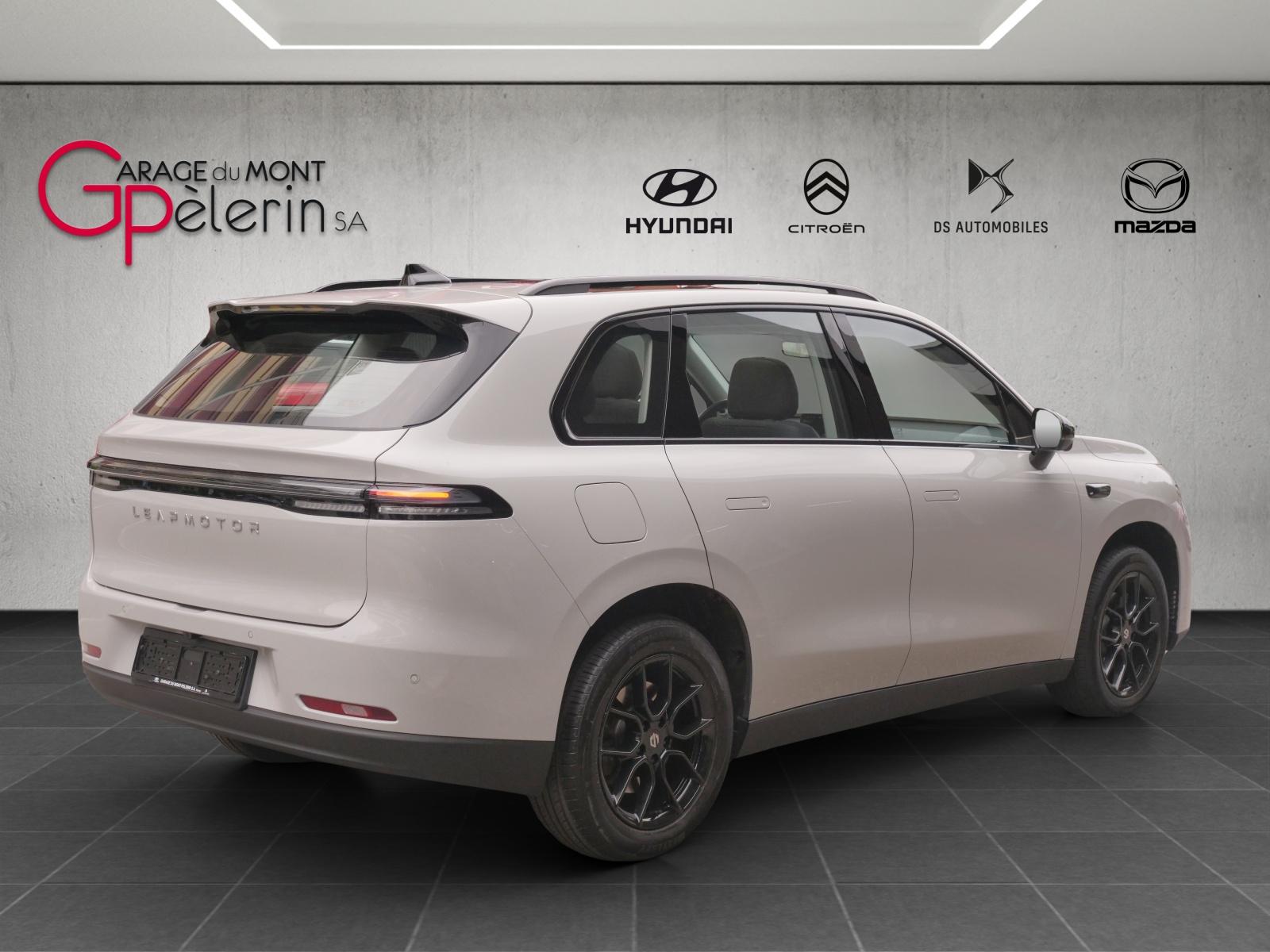 LEAPMOTOR C10 1.5 REEV Style-showroom-element-3