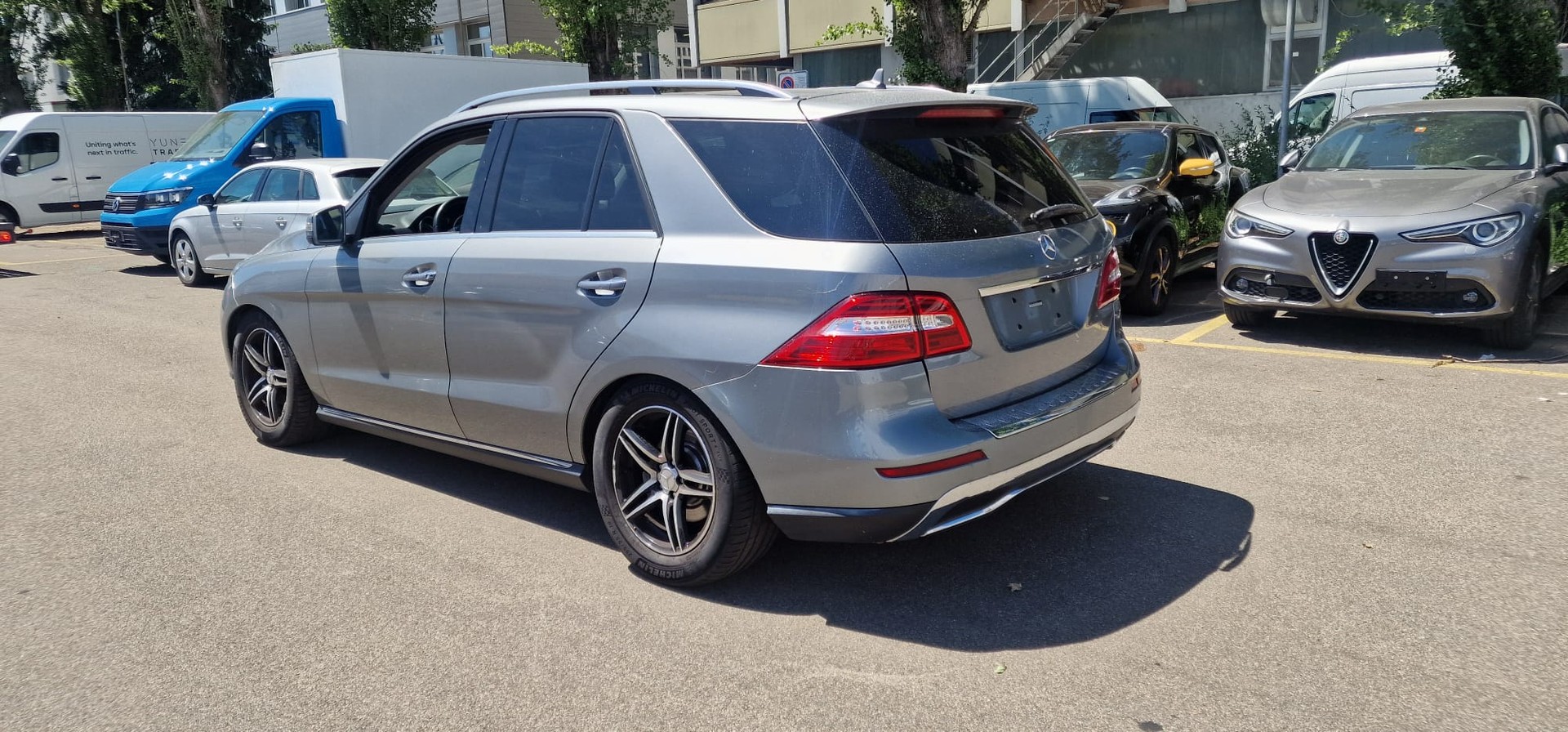 MERCEDES-BENZ ML 350 BlueTEC Executive 4Matic 7G-Tronic-image-1