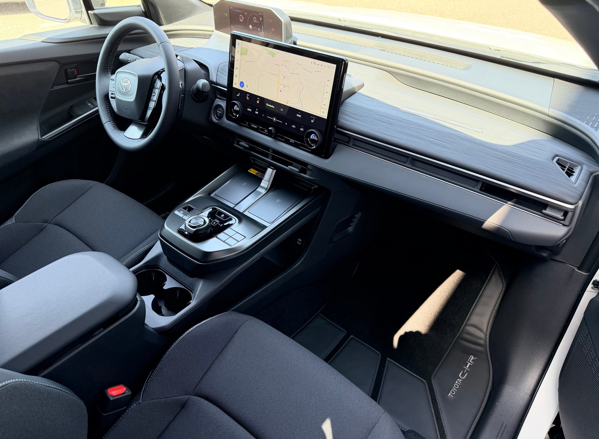 TOYOTA C-HR+ 77 kWh Style FWD-image-12