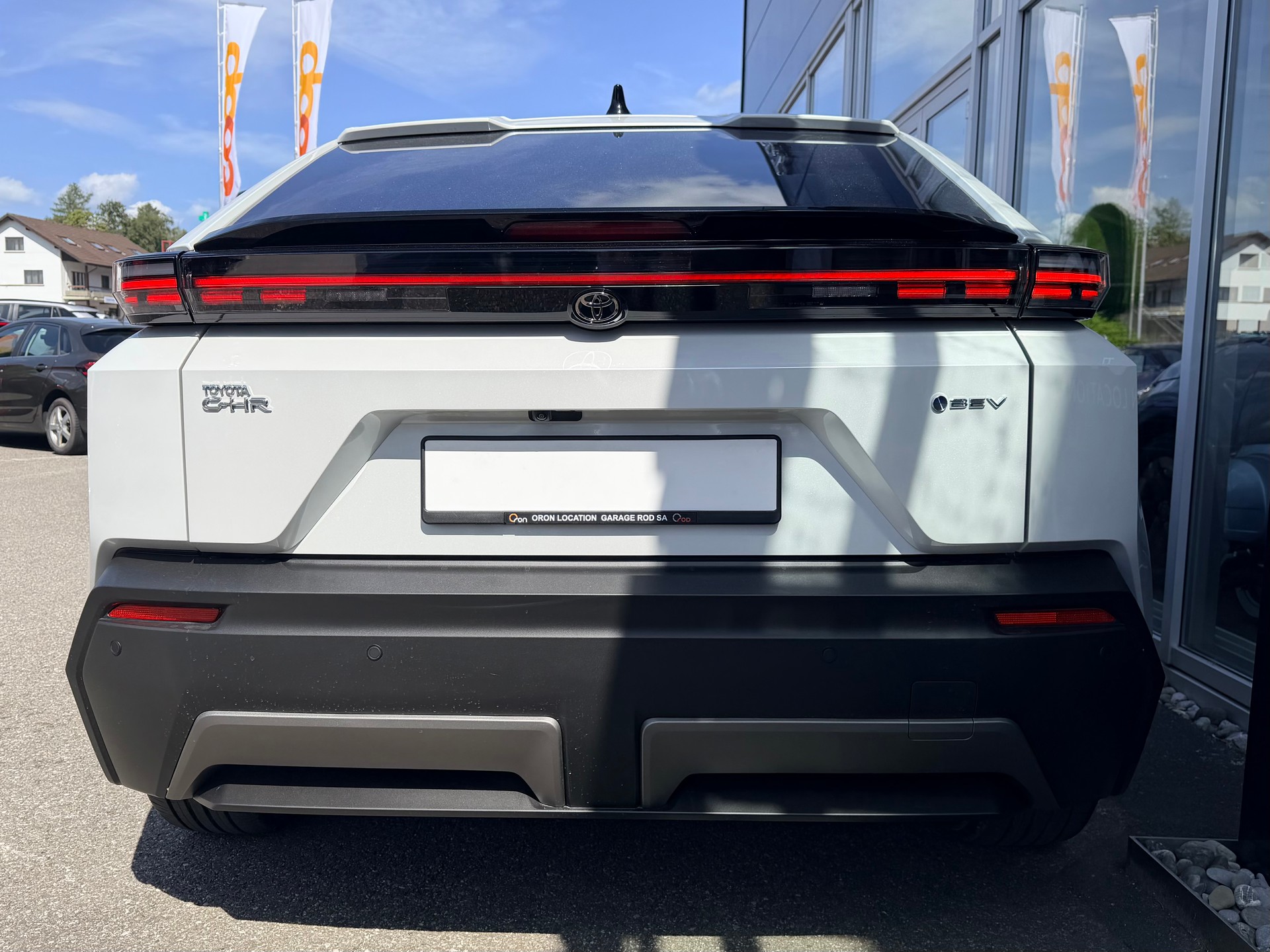 TOYOTA C-HR+ 77 kWh Style FWD-image-4