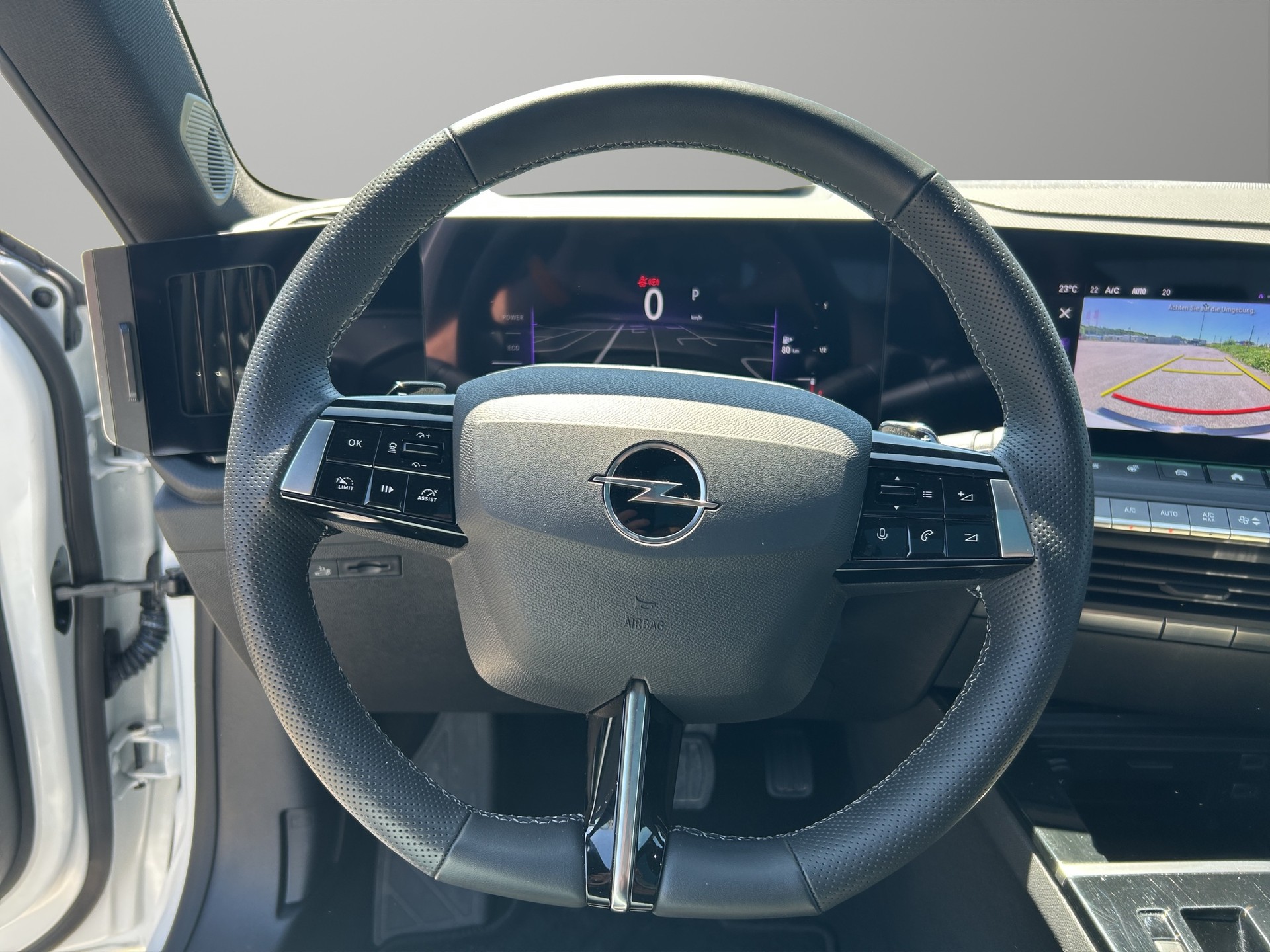 OPEL Astra Sports Tourer 1.2 T Hybrid GS-image-4