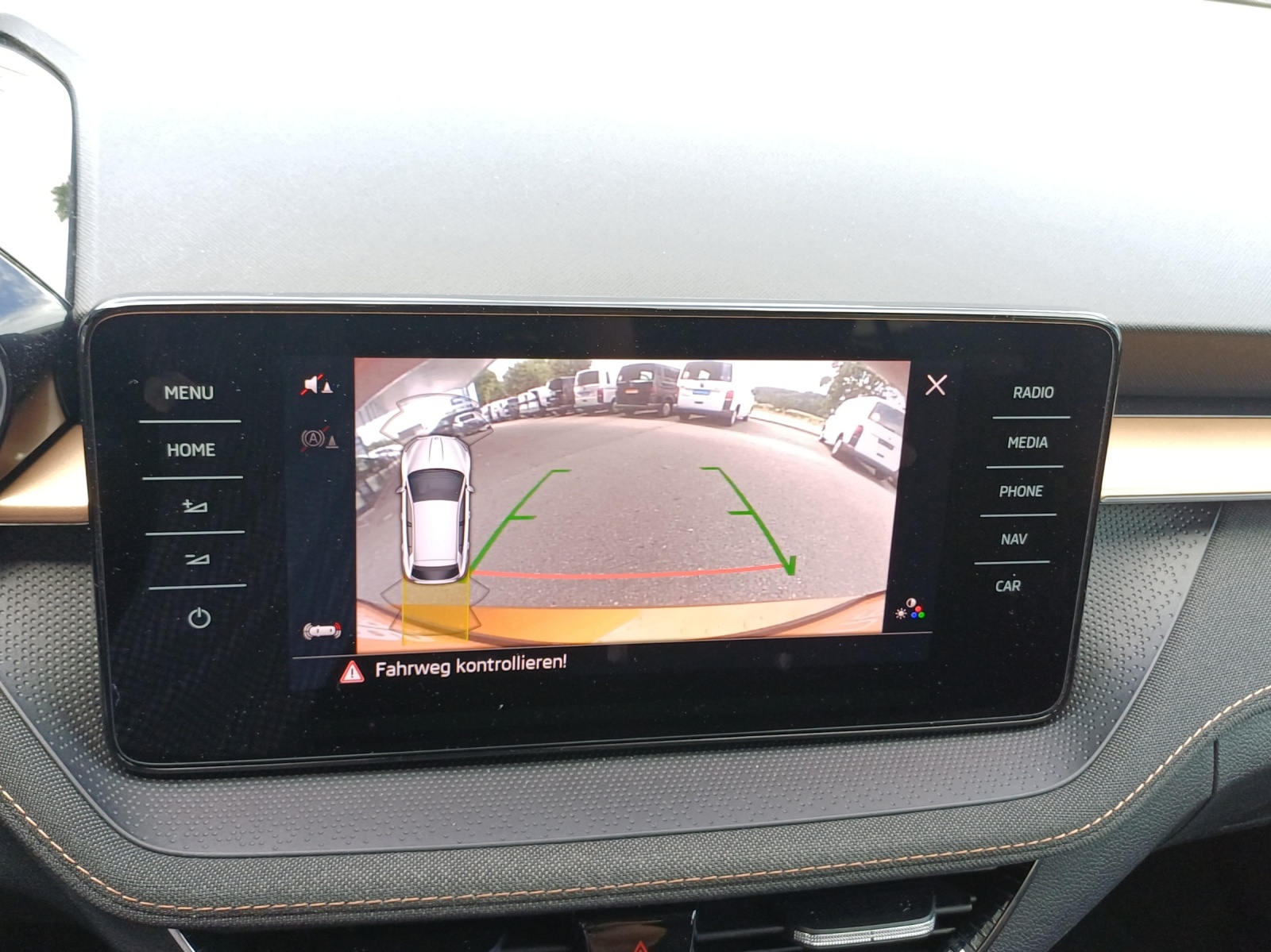 SKODA Fabia 1.0 TSI Style DSG-image-14