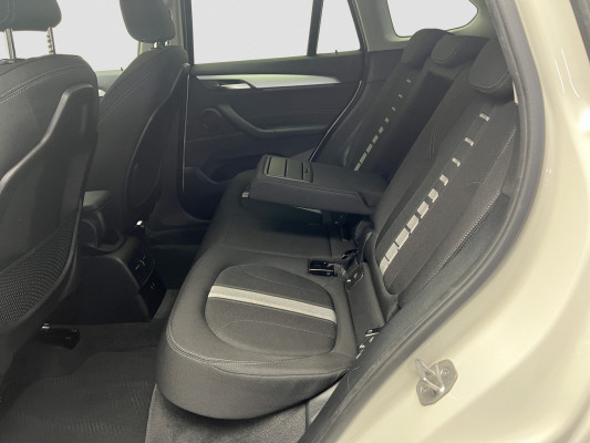 BMW X1 xDrive 25e-image-9