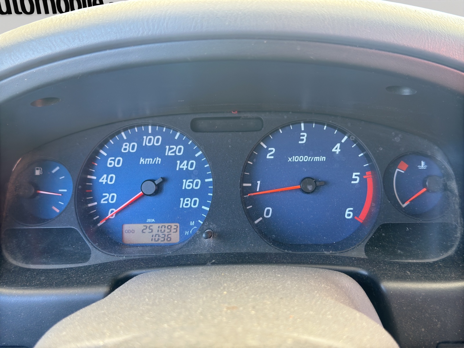 NISSAN NP300 4x4 King Cab-image-15