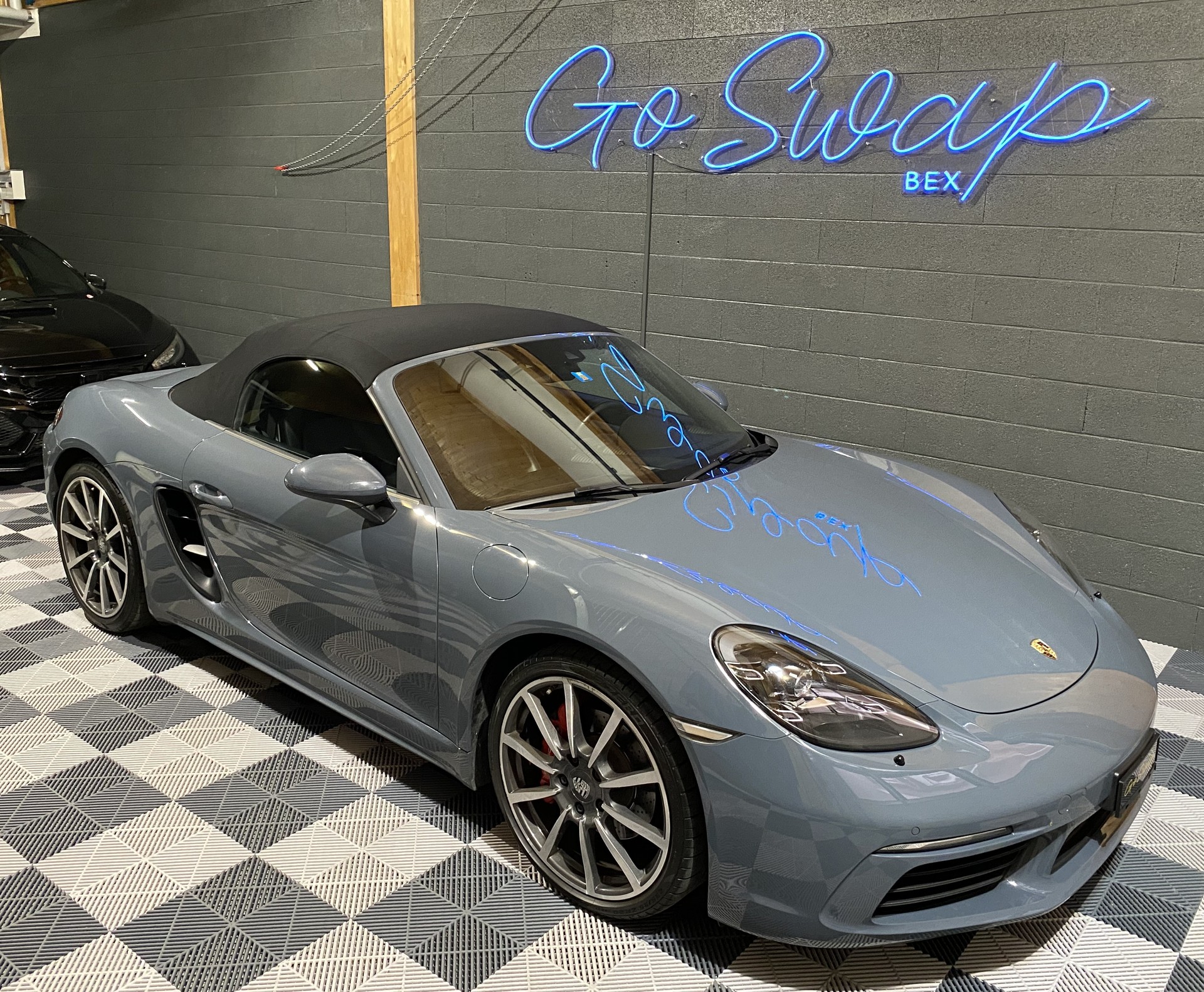 PORSCHE 718 Boxster S 2.5 PDK-image-1