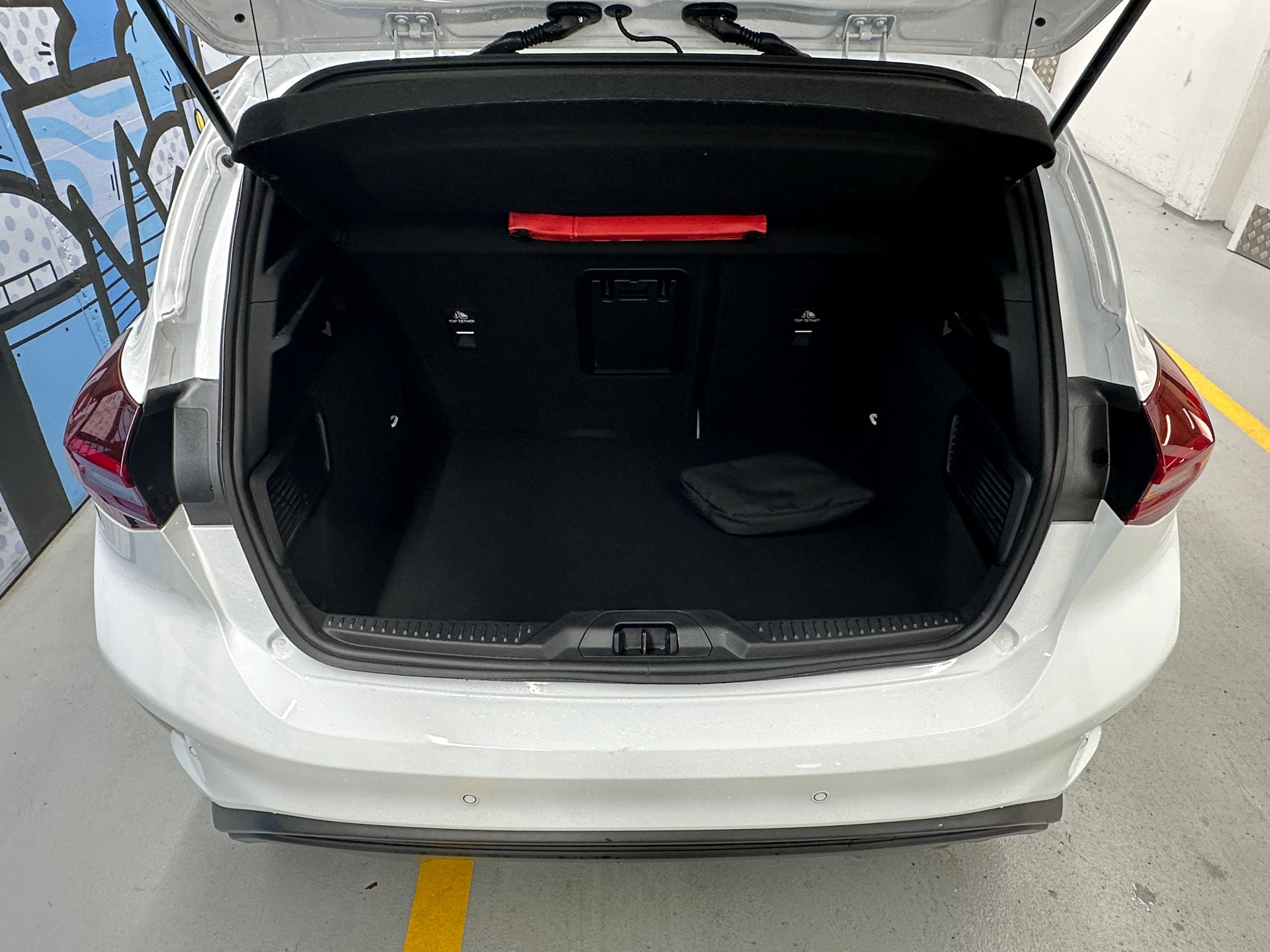 FORD Focus 1.0 MHEV ST-Line X Automat-image-5