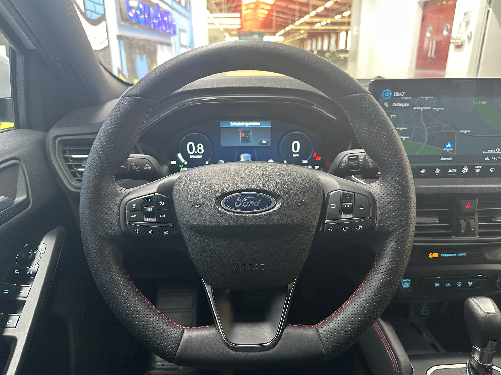 FORD Focus 1.0 MHEV ST-Line X Automat-image-10