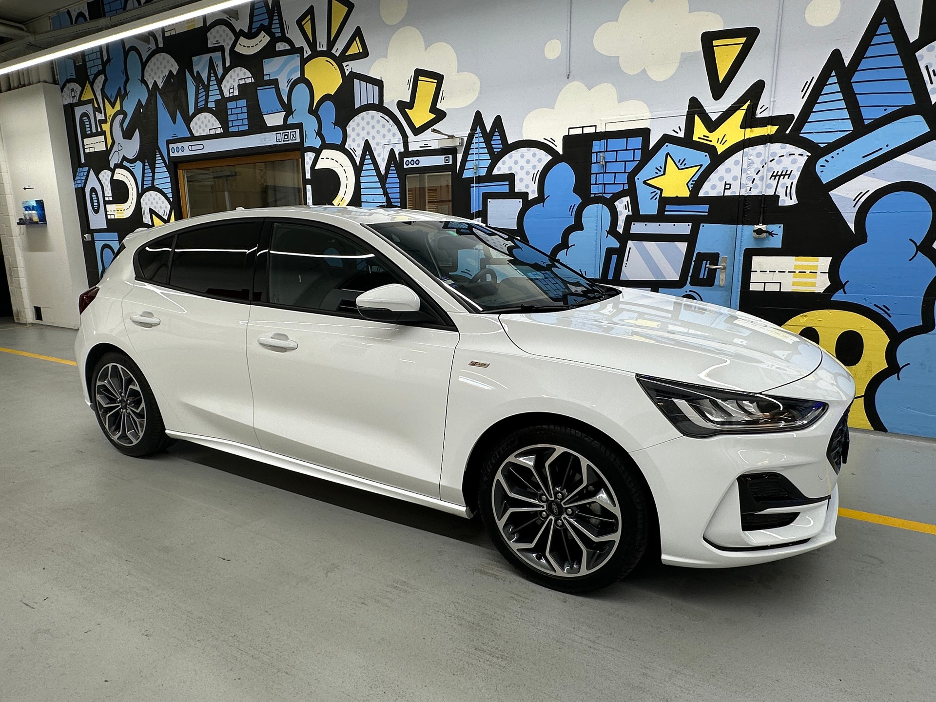 FORD Focus 1.0 MHEV ST-Line X Automat-image-0