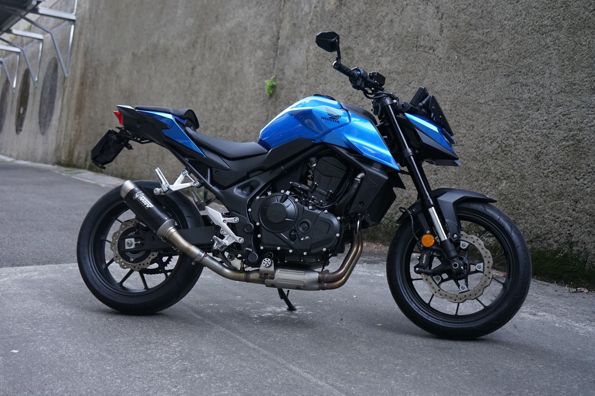 HONDA CB 750 Hornet