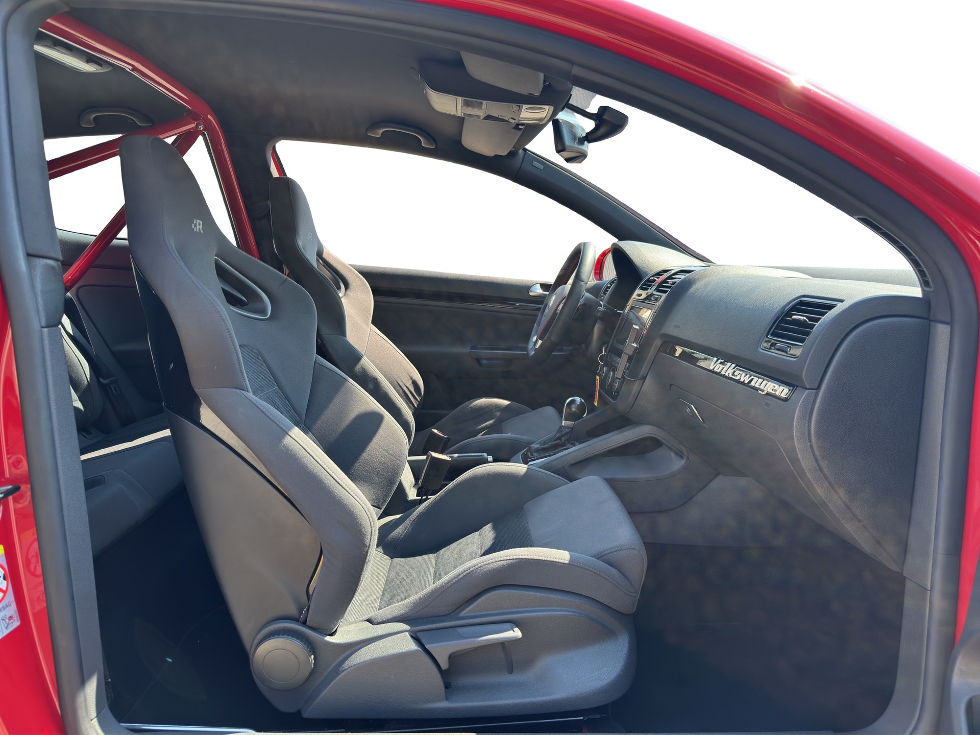 VW Golf R32 4Motion-image-7