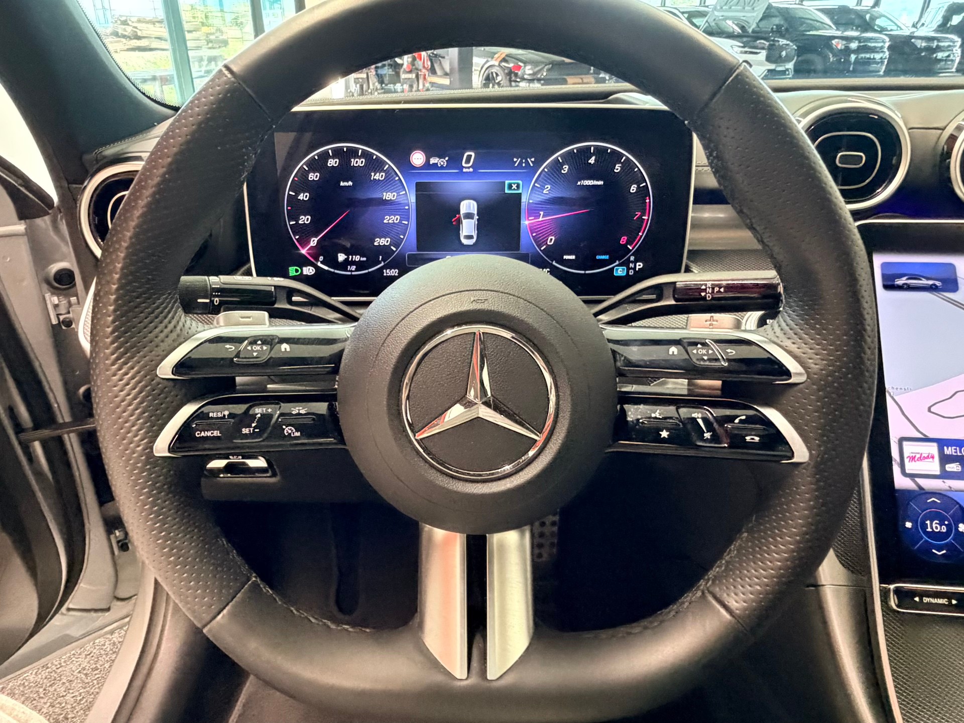 MERCEDES-BENZ C 300 4Matic AMG Line-image-26